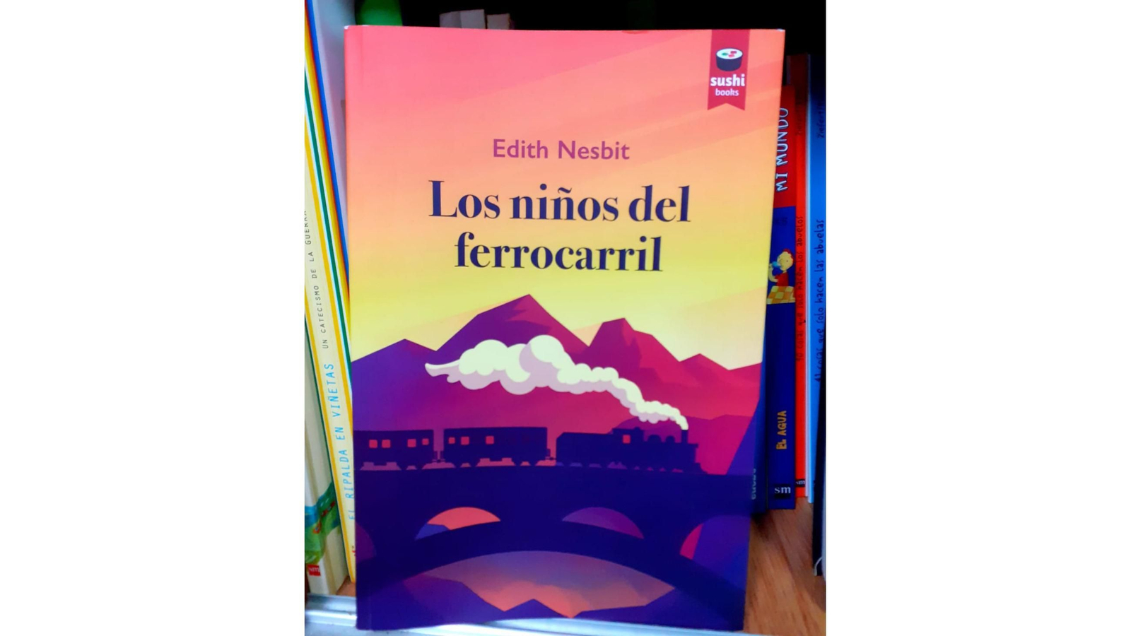 La portada de 'Los niños del ferrocarril'.