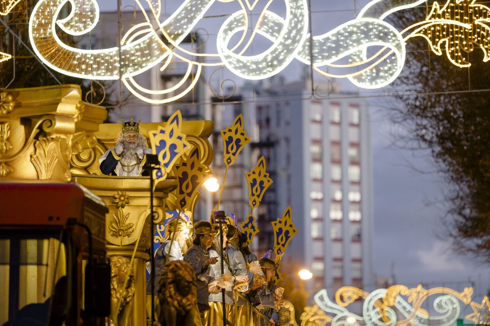 Las imágenes de la cabalgata de SS.MM. los Reyes Magos en Cádiz