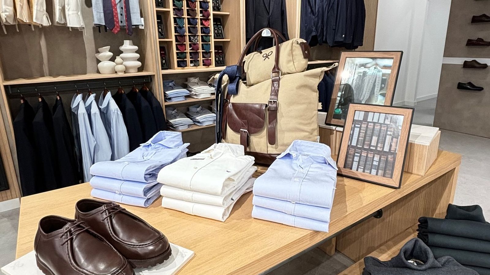 Nueva tienda de Silbon en el centro comercial Jaén Plaza.