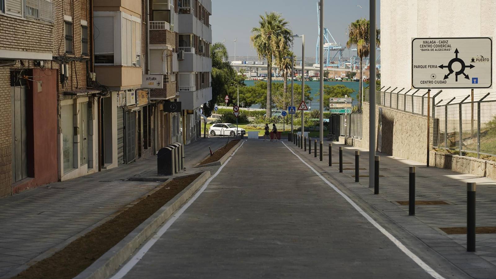 La calle Fray Tomás del Valle, este lunes antes de su apertura al tráfico.