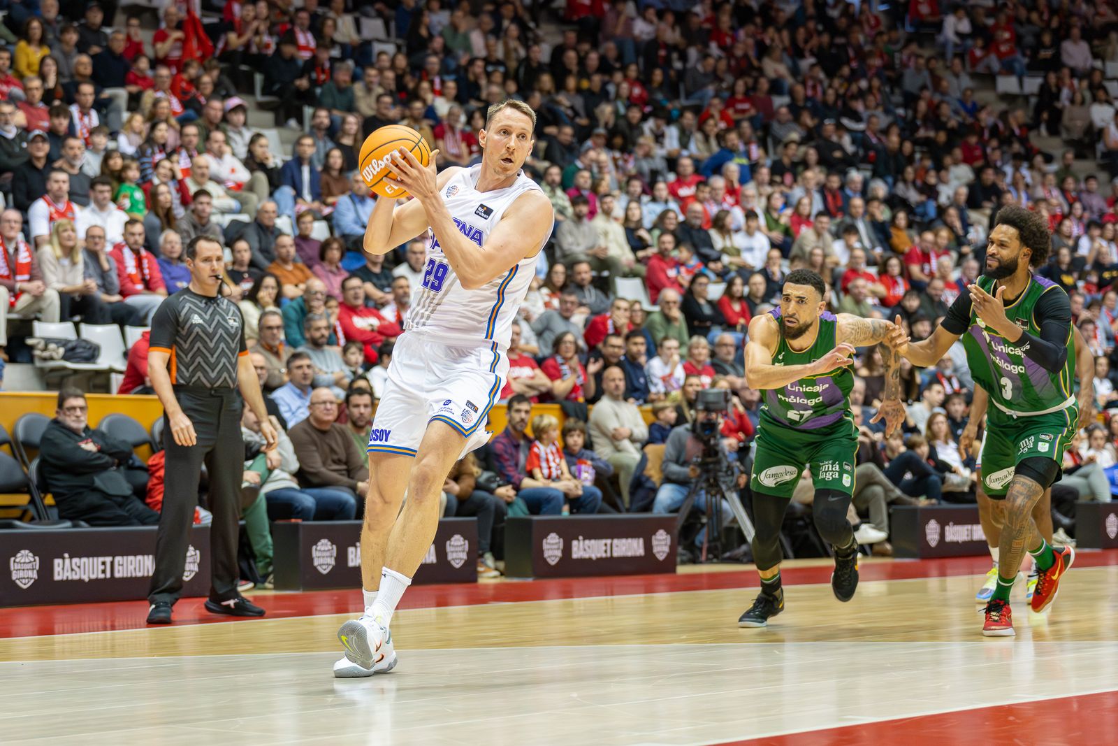 Bàsquet Girona-Unicaja, en fotos