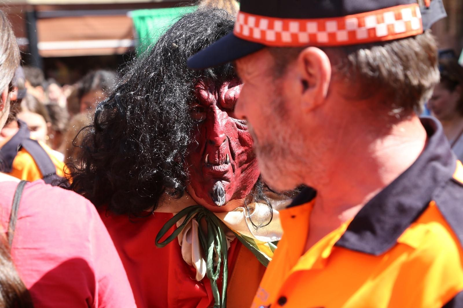 Las mejores imágenes de la fiesta de la Diablilla en Montoro: sustos, diversión y un espectacular tobogán gigante