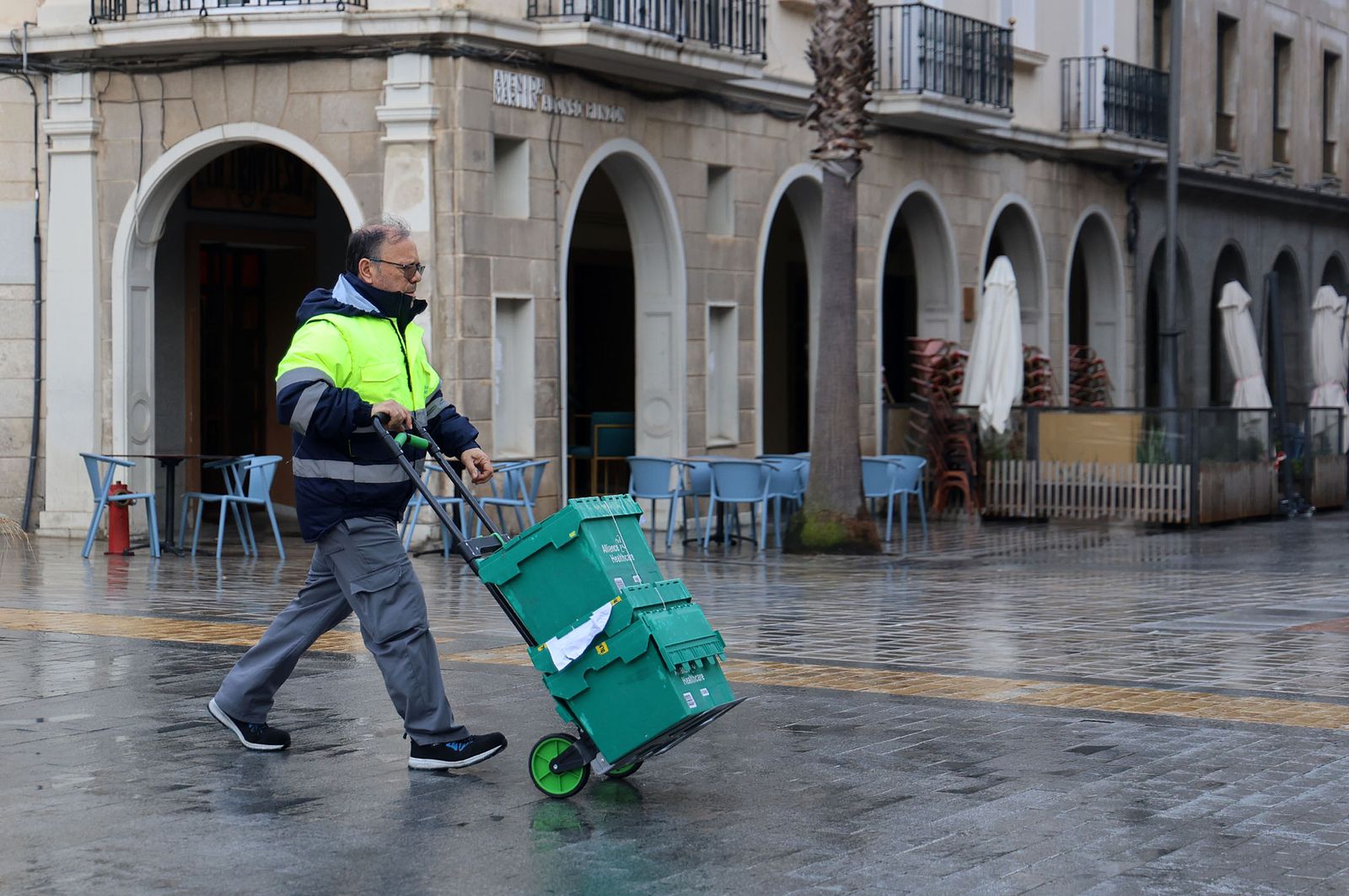 Imágenes del viernes 2 de mayo en Huelva