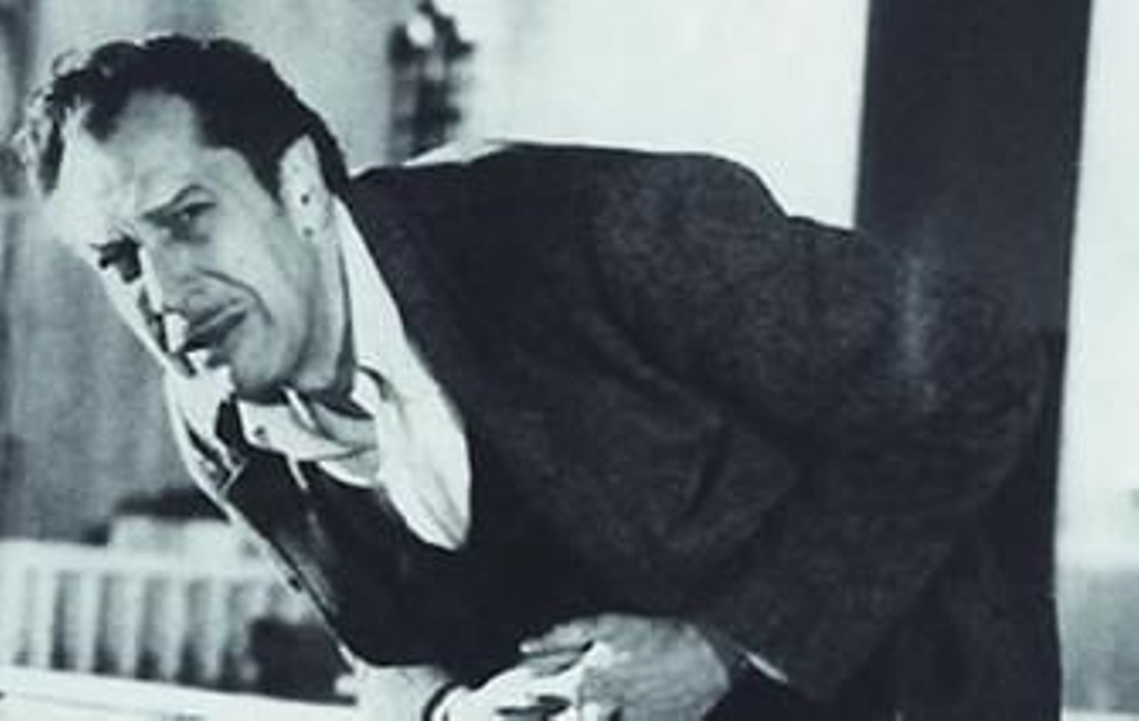 Will Smith, Charlton Heston y Vincent Price en las respectivas adaptaciones de la novela de Matheson,          'Soy leyenda' (2007),                    'El último hombre vivo' (1971) y 'The last man on Earth' (1964).