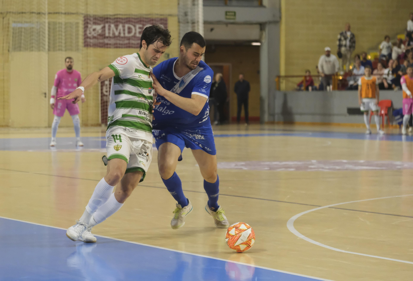 Las mejores fotos del triunfo del Córdoba Futsal ante el Manzanares