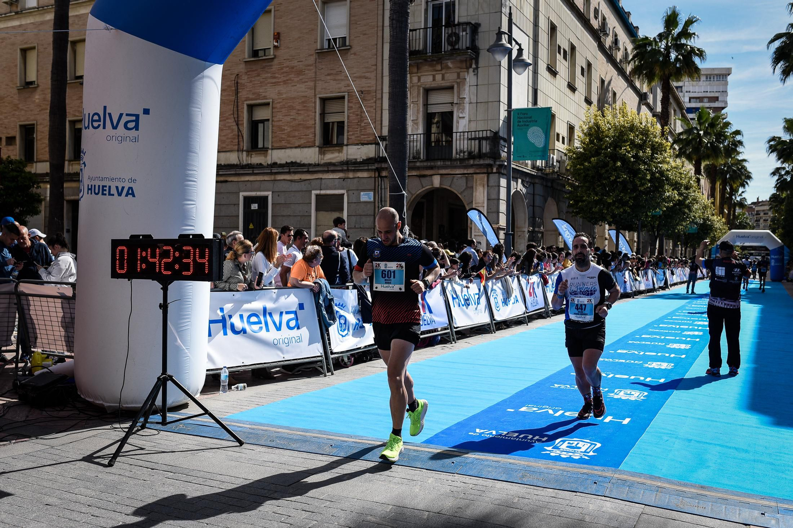 Imágenes de la carrera 21K en Huelva