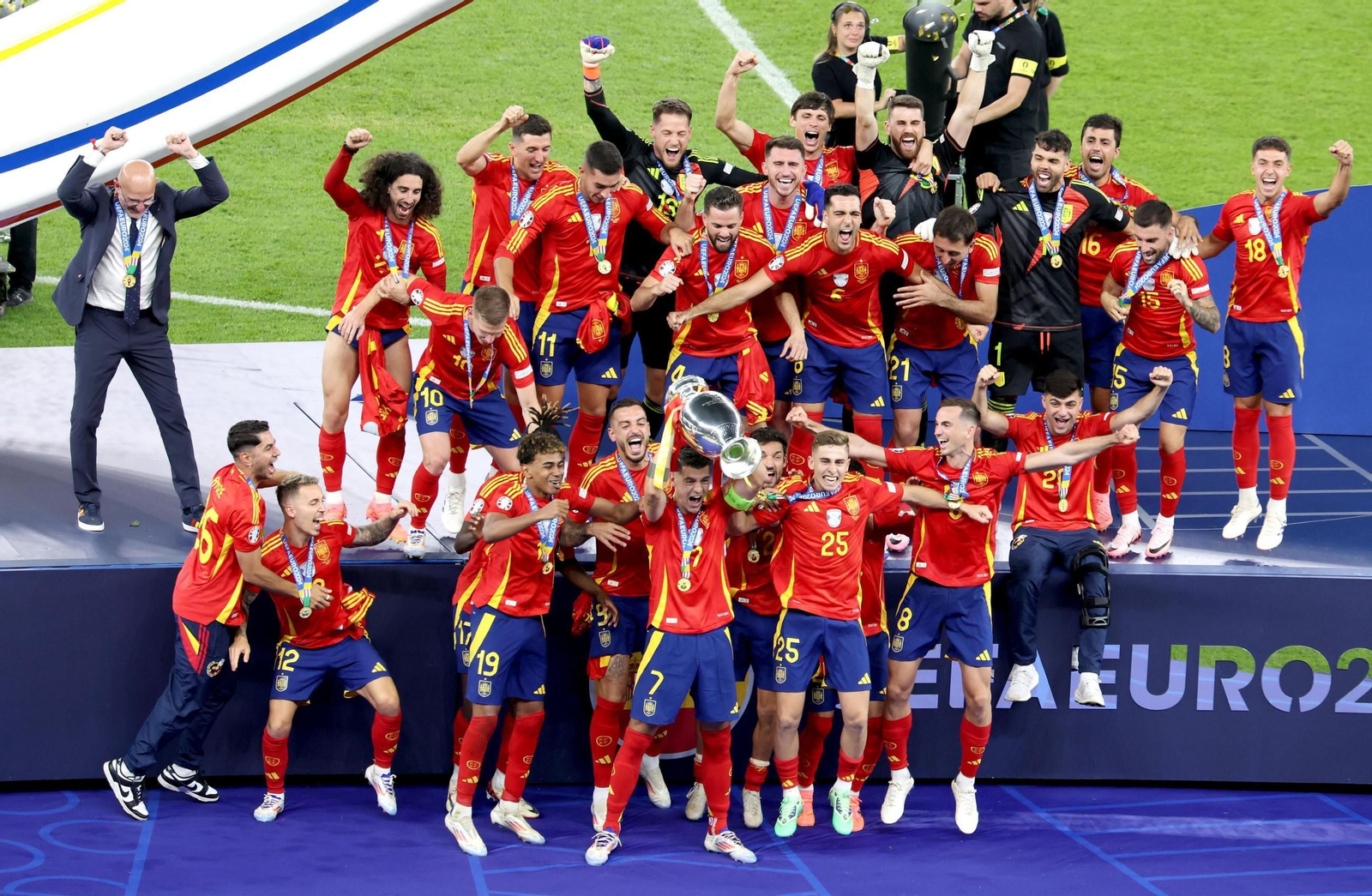 Las mejores fotos del título de España ante Inglaterra