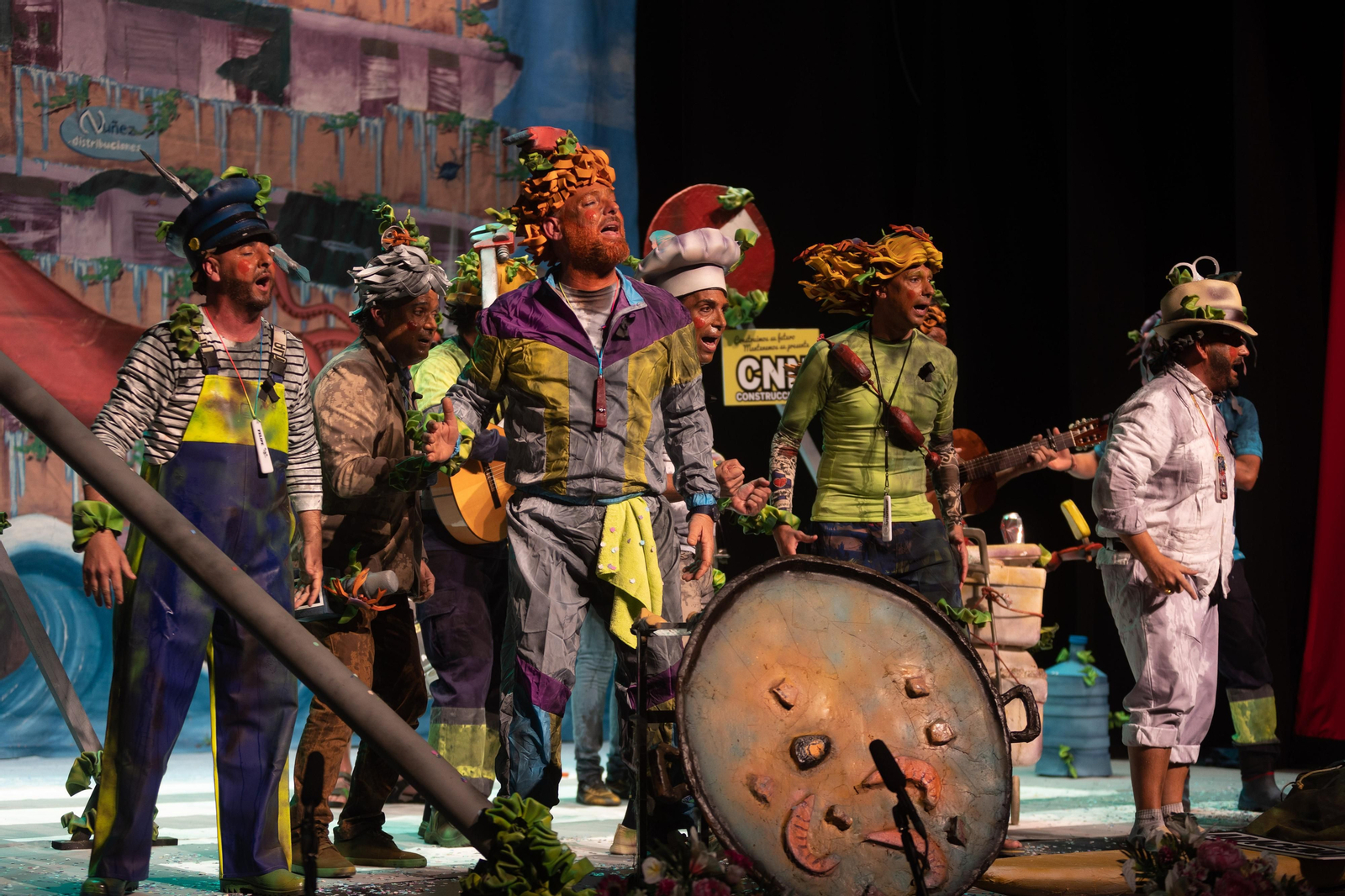 Imágenes de la sesión de este jueves en el Gran Teatro del Carnaval Colombino.