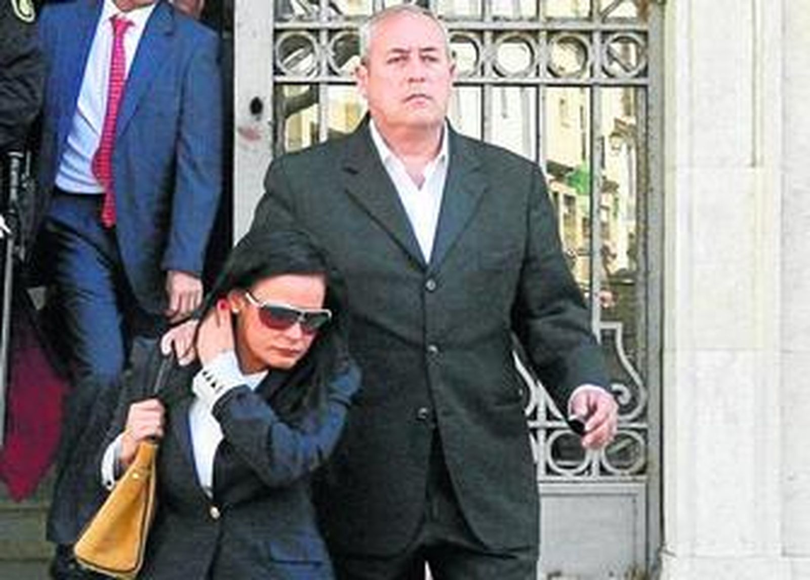 Carlos Carretero, el pasado martes, saliendo del Palacio de Justicia de Cádiz.