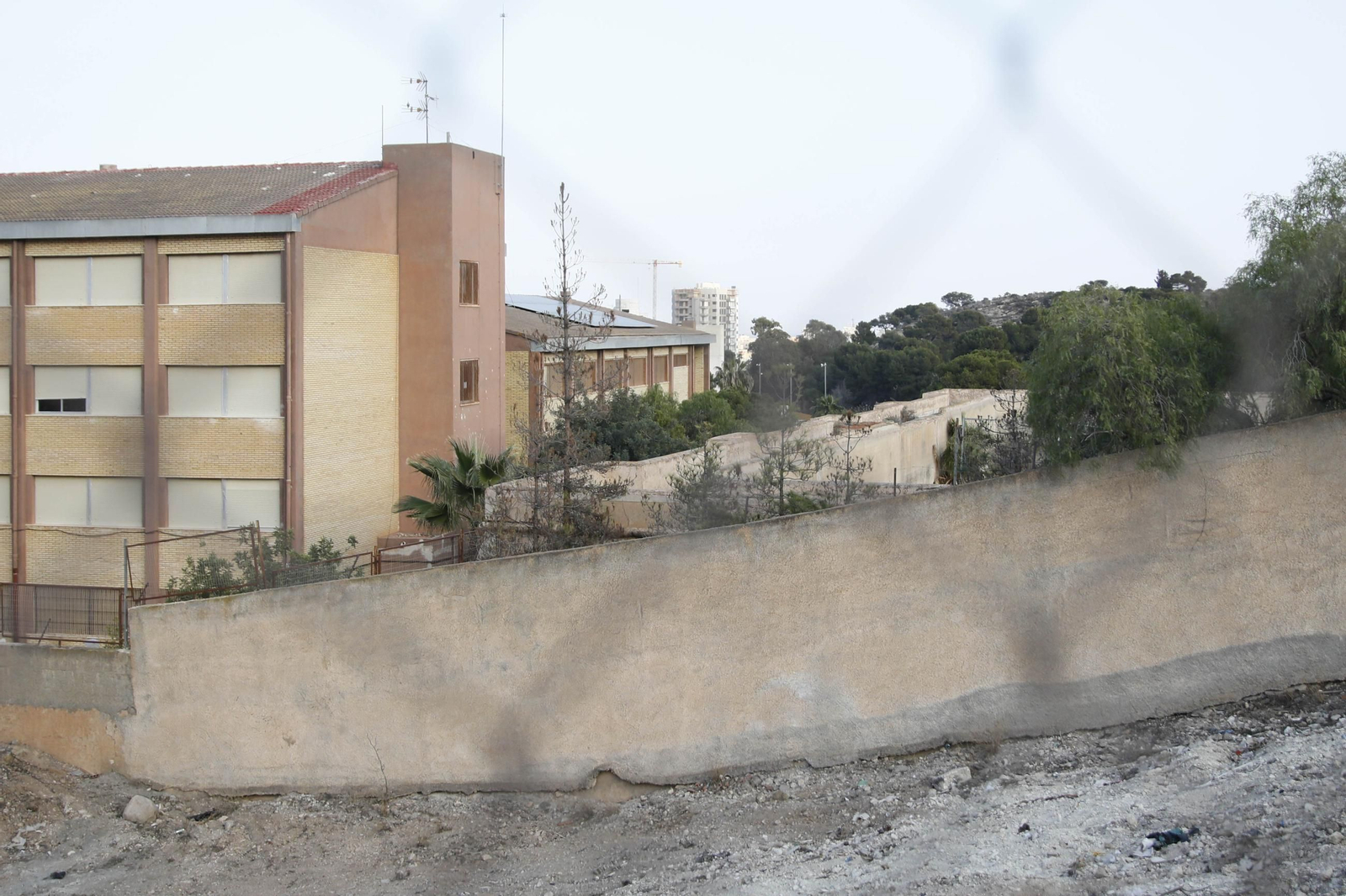 Imágenes de los refugios de la guerra civil descubierto en el barrio de Las Trincheras