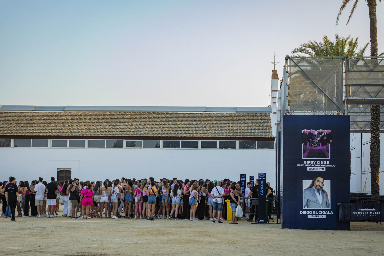 Búscate entre las fotos del concierto de Tini en Concert Music Festival 2023