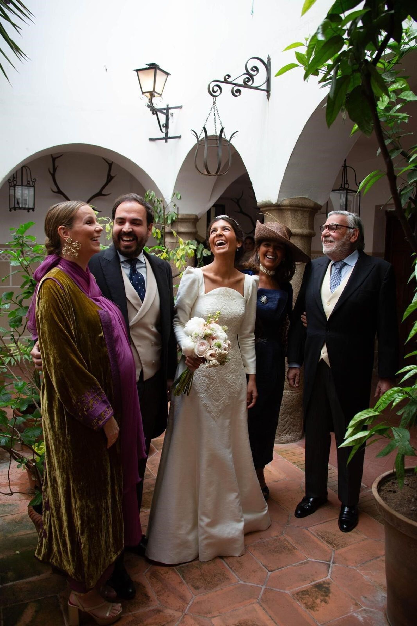 El matrimonio con Guadalupe Merino, Jorge García-Morales, Jorge García-Morales Merino y Beatriz Navarro.