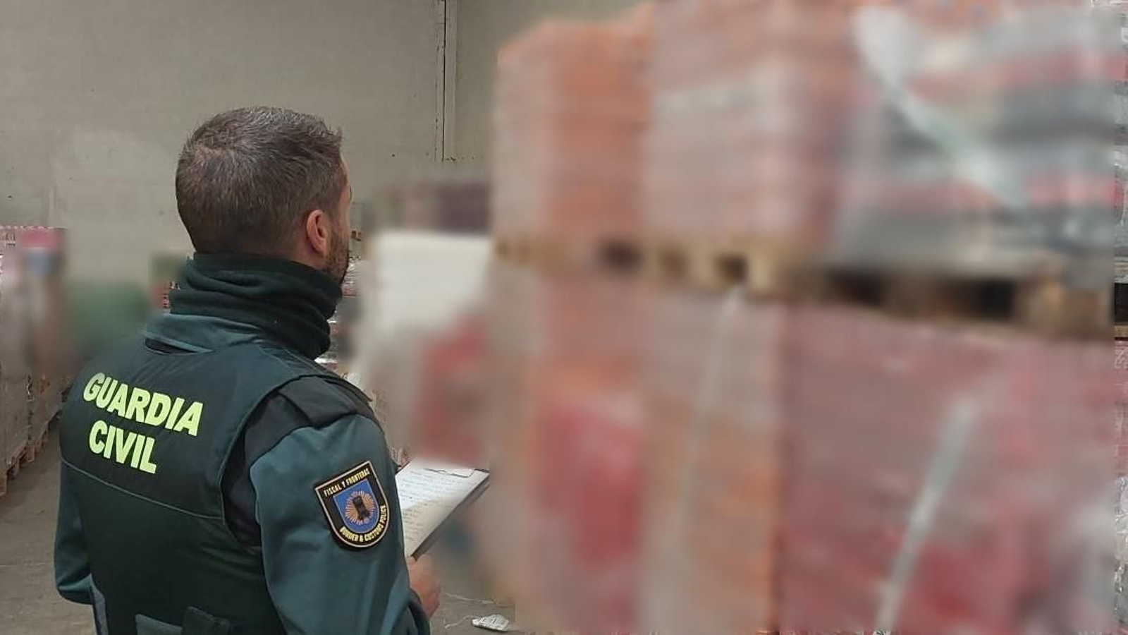 Bebidas intervenidas por la Guardia Civil en Jaén.