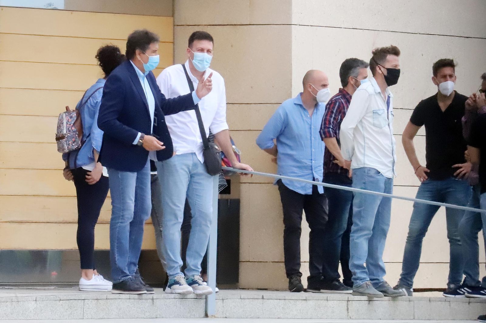 Imágenes de las muestras de condolencia por el fallecimiento de Francisco Mendoza