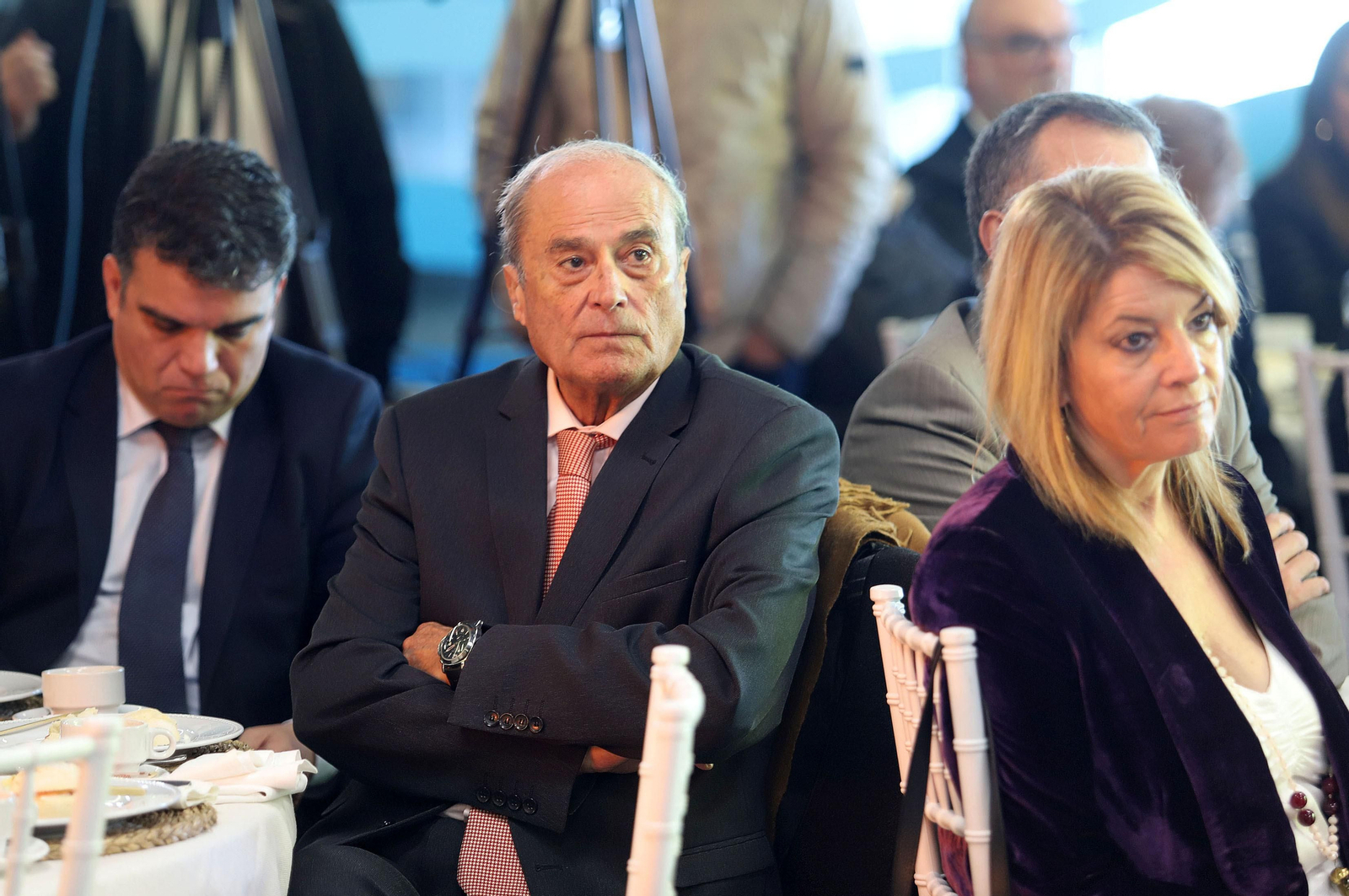 Imágenes del desayuno-coloquio con Antonio Sanz en el Foro Joly Andalucía celebrado en la Lonja de la Innovación del Puerto de Huelva