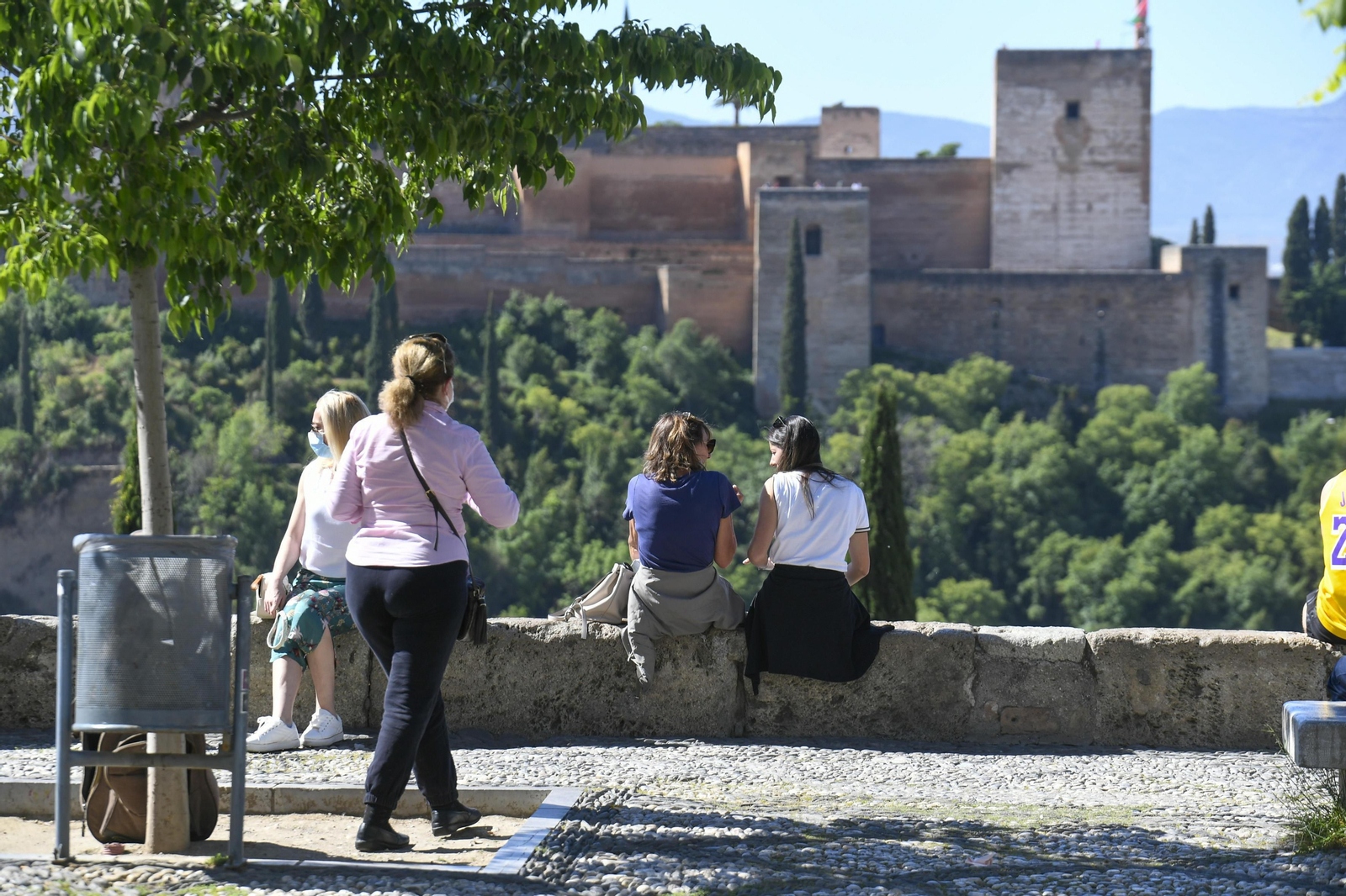 Fotos: ambiente de Granada en sus calles este sábado