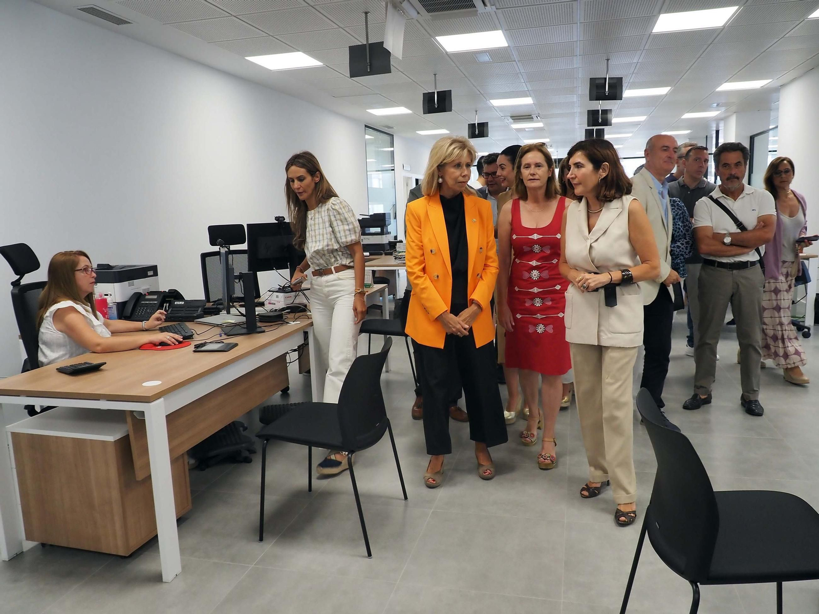 Las imágenes de la inauguración de la nueva oficina del SAE y el SEPE en Lepe