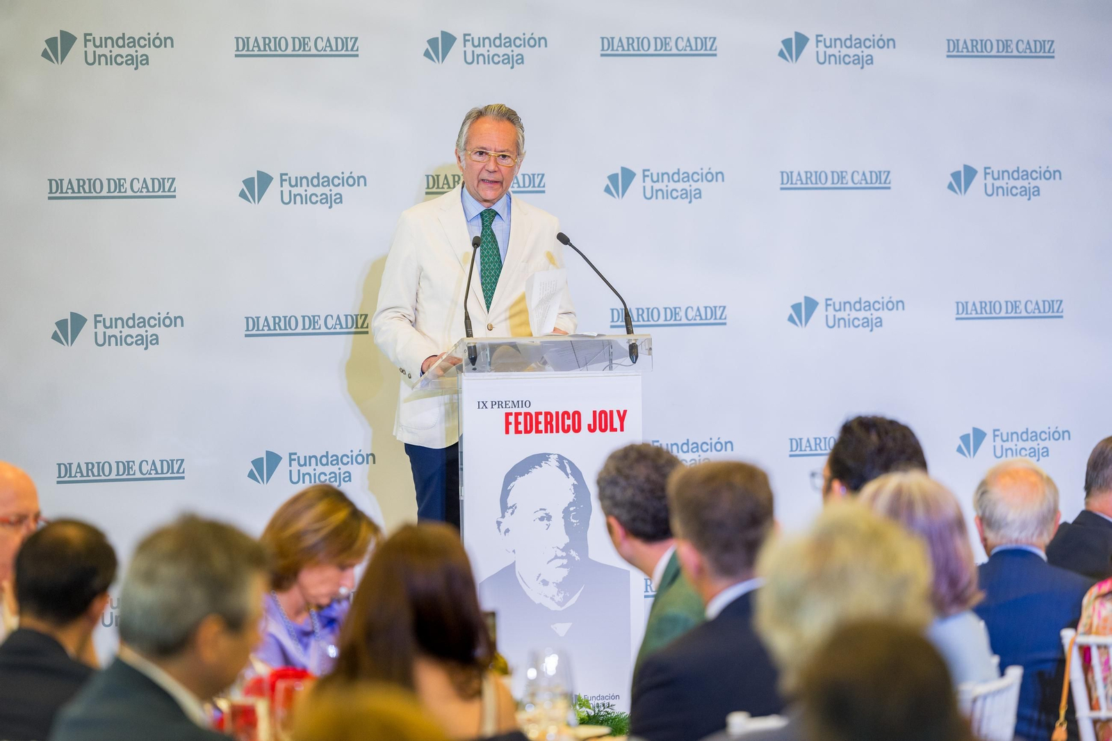 Las imágenes de la entrega del IX Premio Federico Joly a José Bohórquez Mora-Figueroa en Cádiz