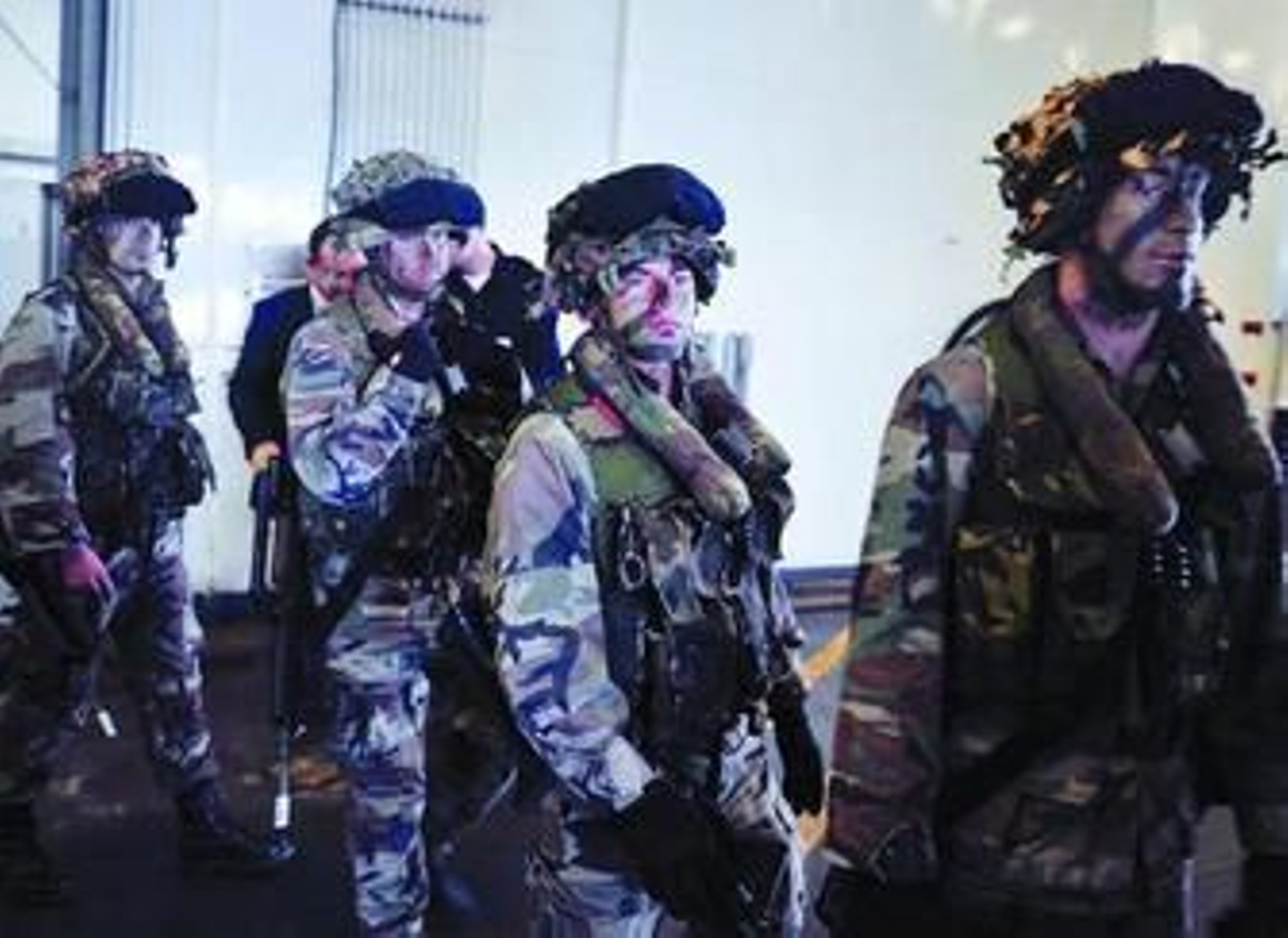 Infantes de Marina preparados para un ejercicio.