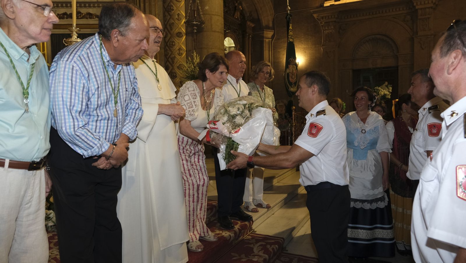 La ofrenda a la Virgen del Mar en imágenes