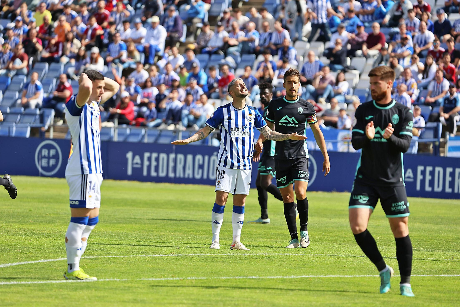 Las imágenes del encuentro entre el Recreativo de Huelva-Atlético Baleares