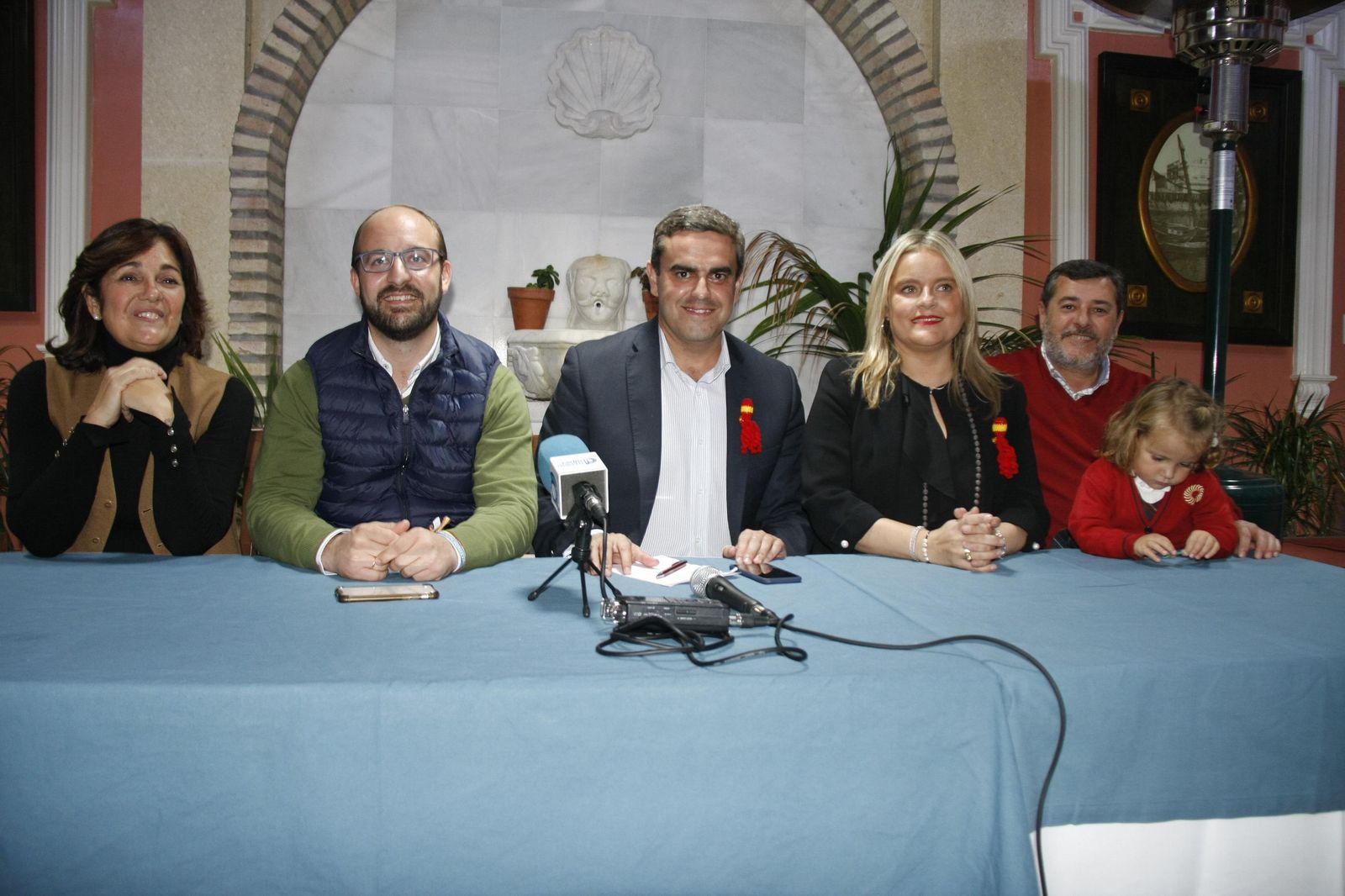 Beatriz Escudero, Germán Beardo, José Ortiz, María del Mar Blanco y Alfonso Candón.