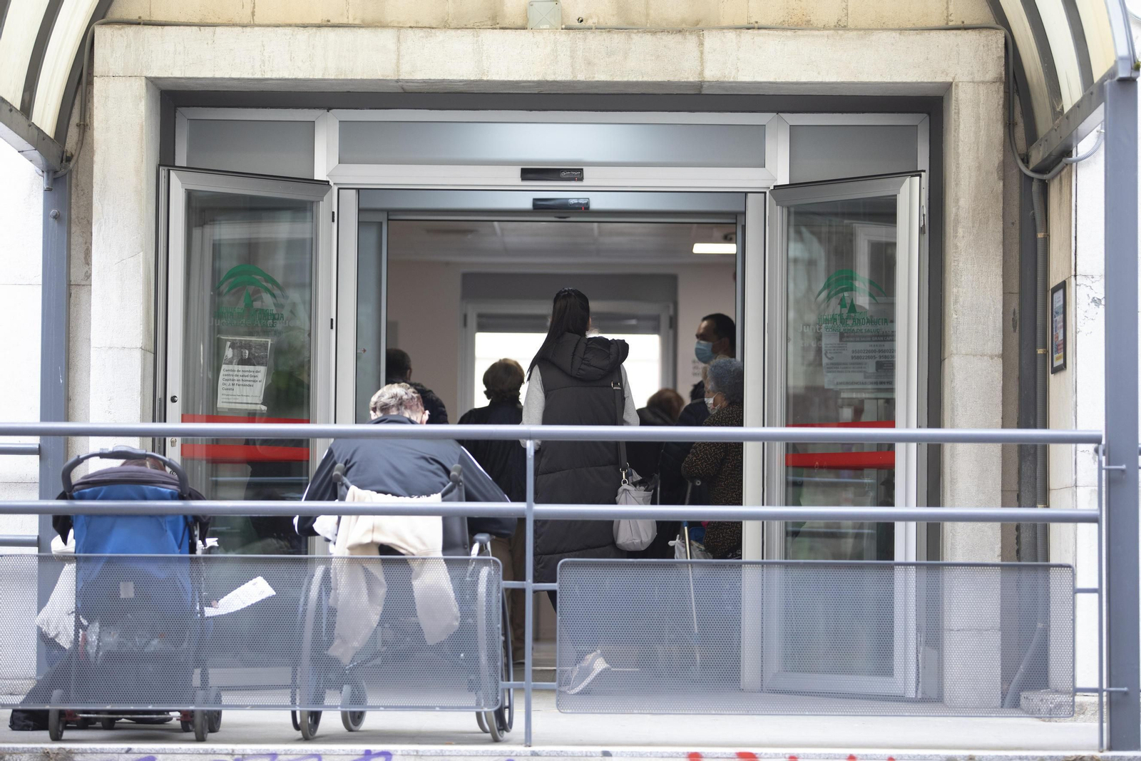 La Atención Primaria en Granada acumula demoras de hasta 10 días