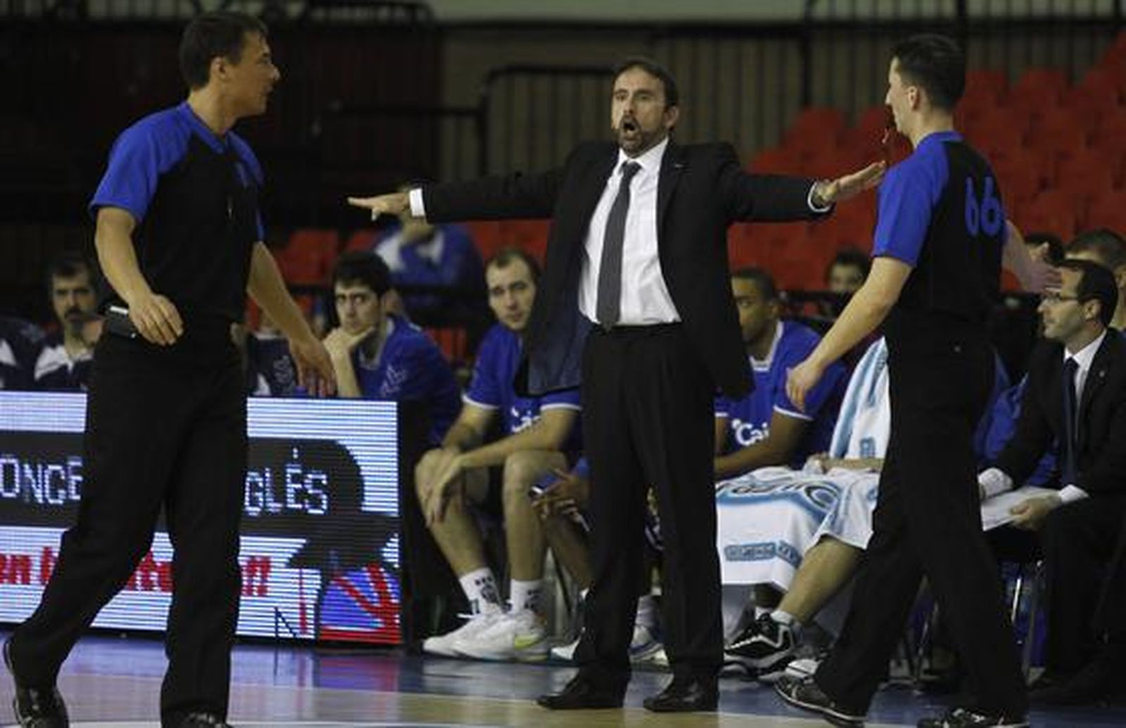 El Cajasol gana en San Pablo al Panellinios en el quinto partido del 'Last 16' de la Eurocup. / Antonio Pizarro