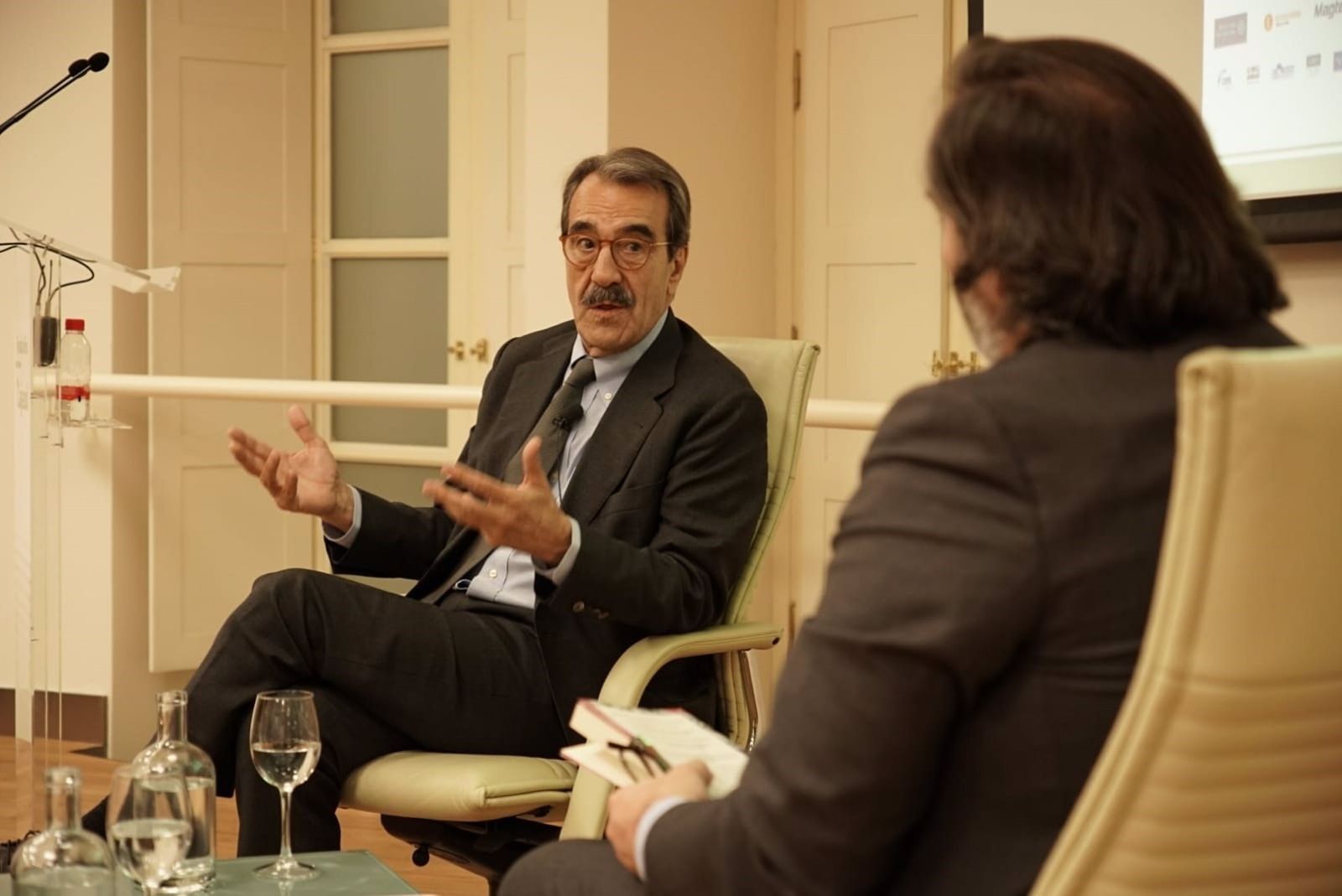 El economista Emilio Ontiveros