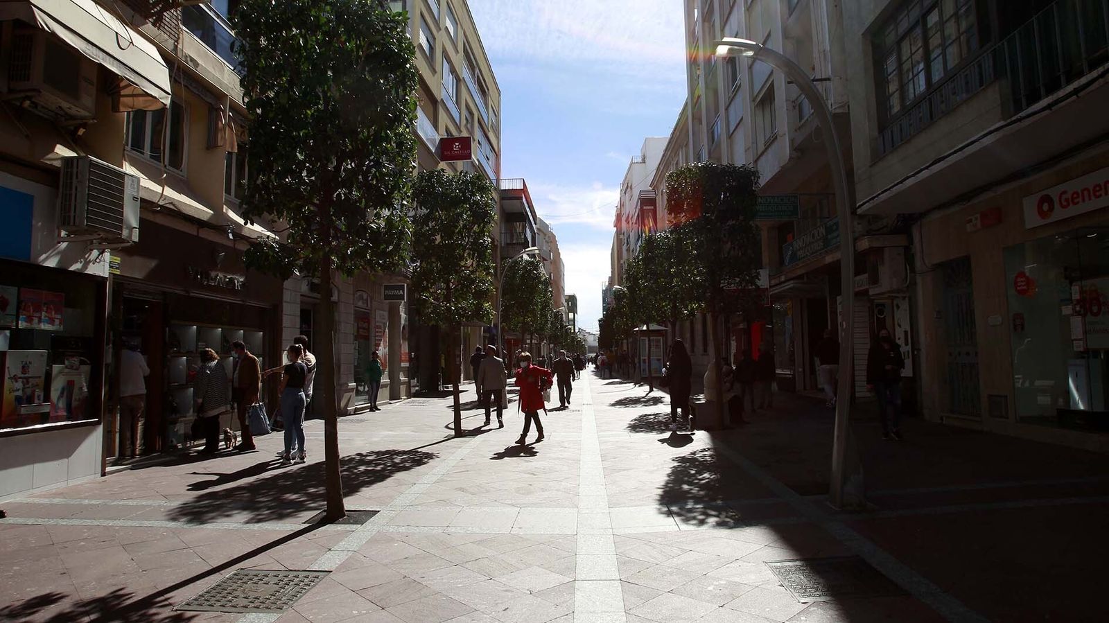 El comercio no esencial y la hostelería vuelven abrir en Algeciras