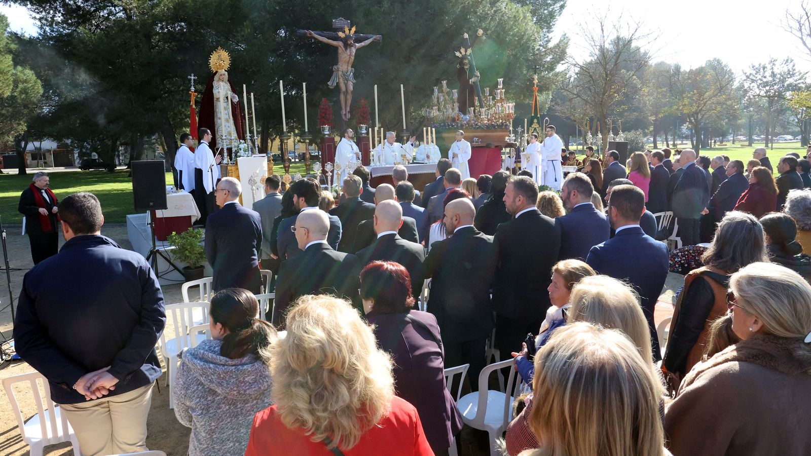 Misa por el X Aniversario de las Hermandades Cristo de la Sed y Salud de San Rafael