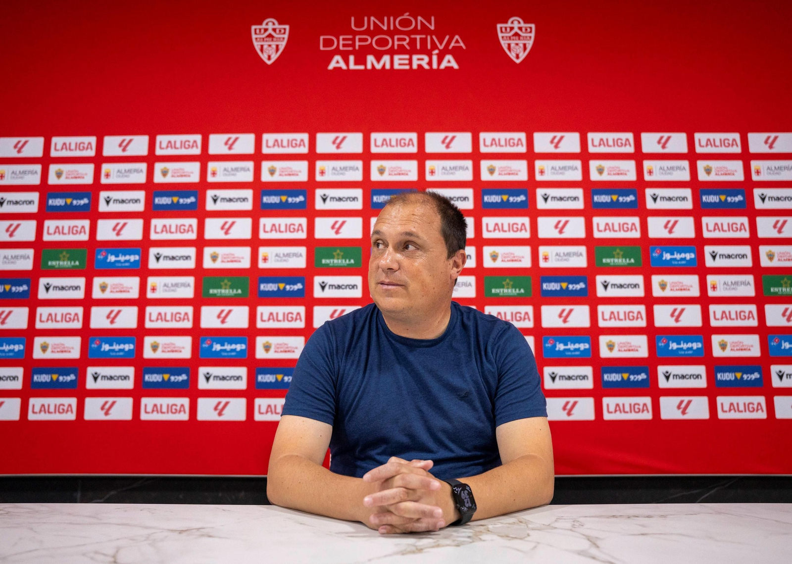 Alberto Lasarte, entrenador del Almería B.