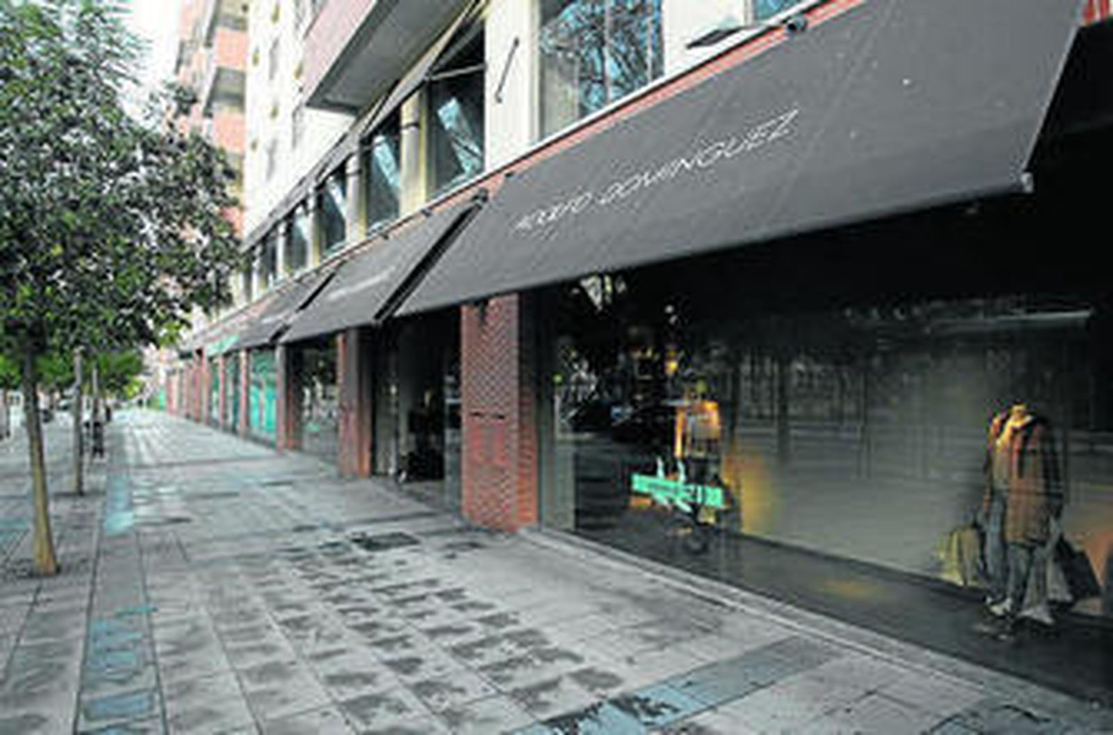 La tienda de la firma gallega junto a la plaza Verboom.