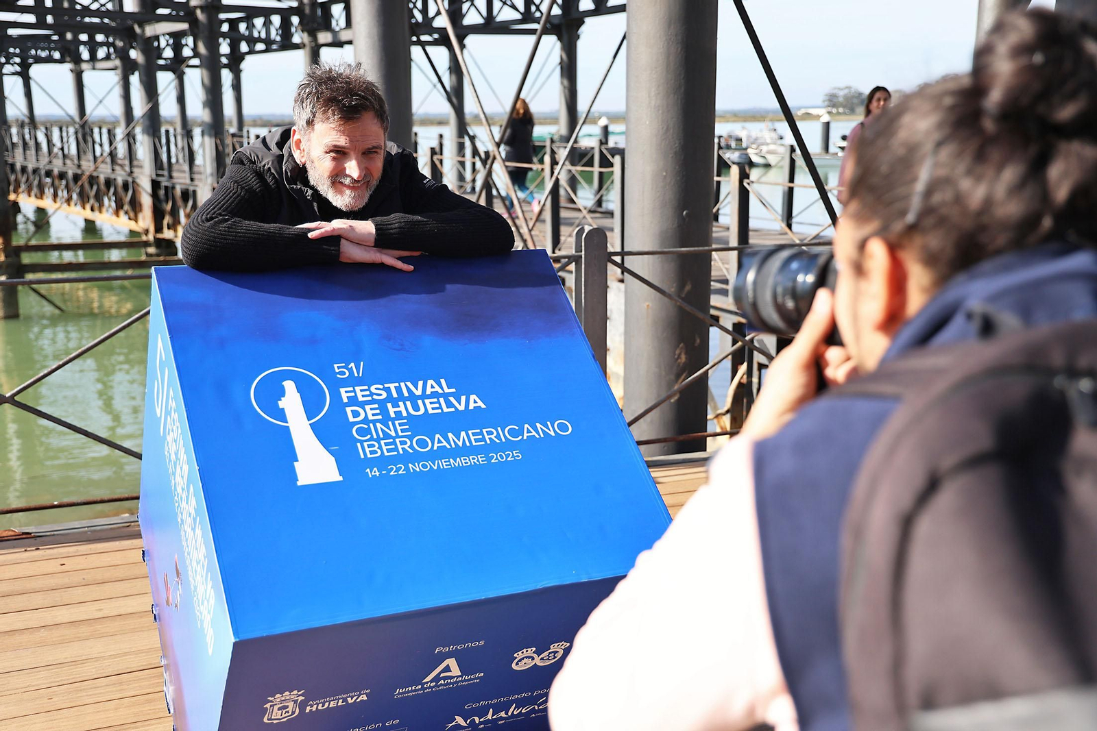 Imágenes de la sesión de fotos con el actor Fernando Tejero para el Festival de Cine Iberoamericano de Huelva