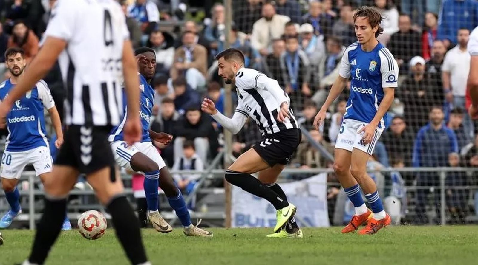 David García vio la quinta amarilla ante la Balona y será sancionado con un partido.