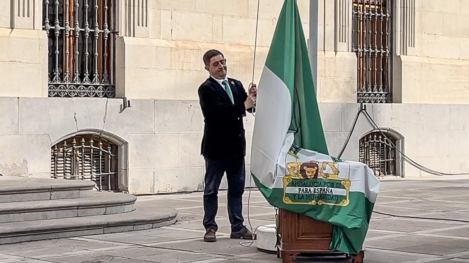 Izado de la Bandera de Andalucía y desayuno molinero con motivo del Día de Andalucía