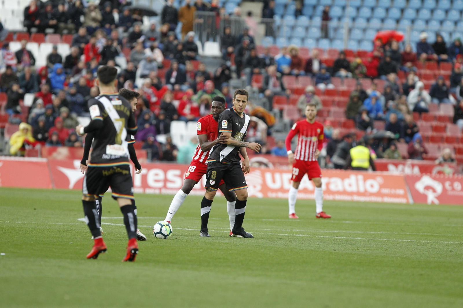 El UD Almería-Rayo Vallecano, en imágenes