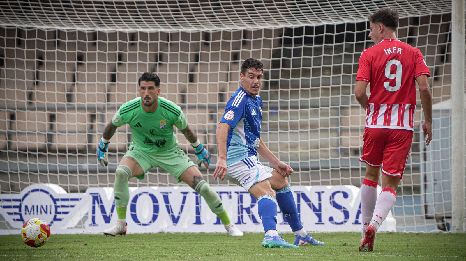 El meta jiennense ve al Xerez CD mejor jornada a jornada.