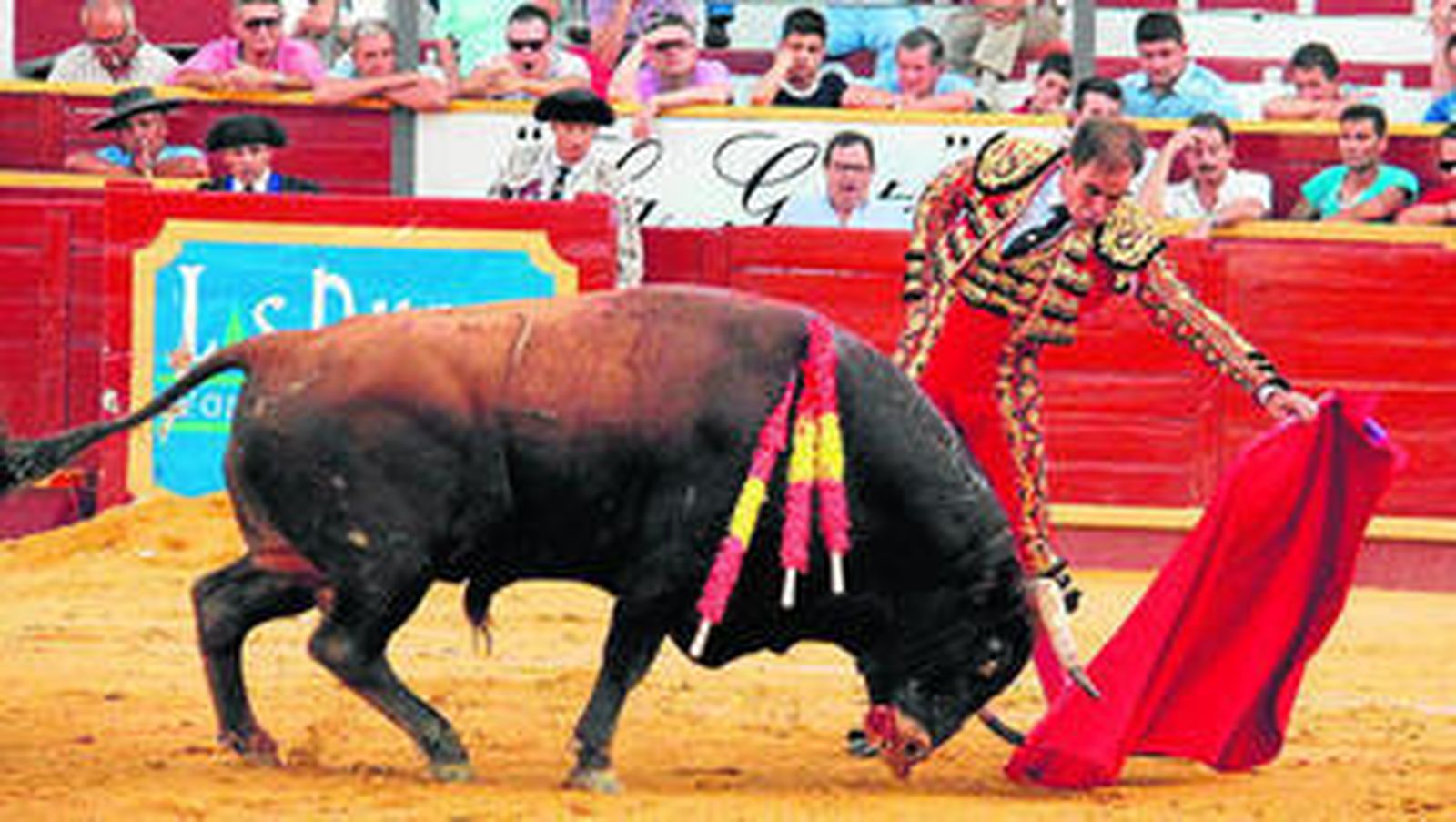 Antonio José Blanco al natural, durante su encerrona en solitario por sus diez años de alternativa, ayer en Sanlúcar.