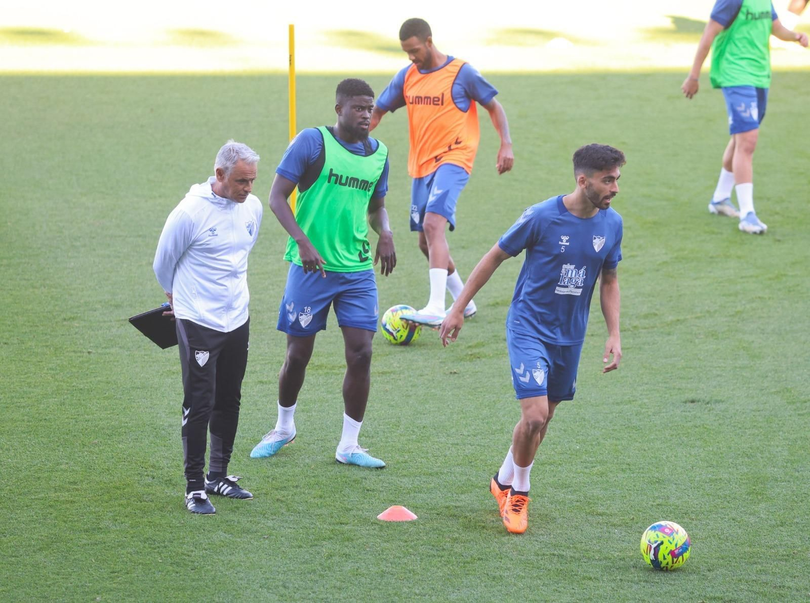 Primer entrenamiento de esta semana del Málaga, en fotos