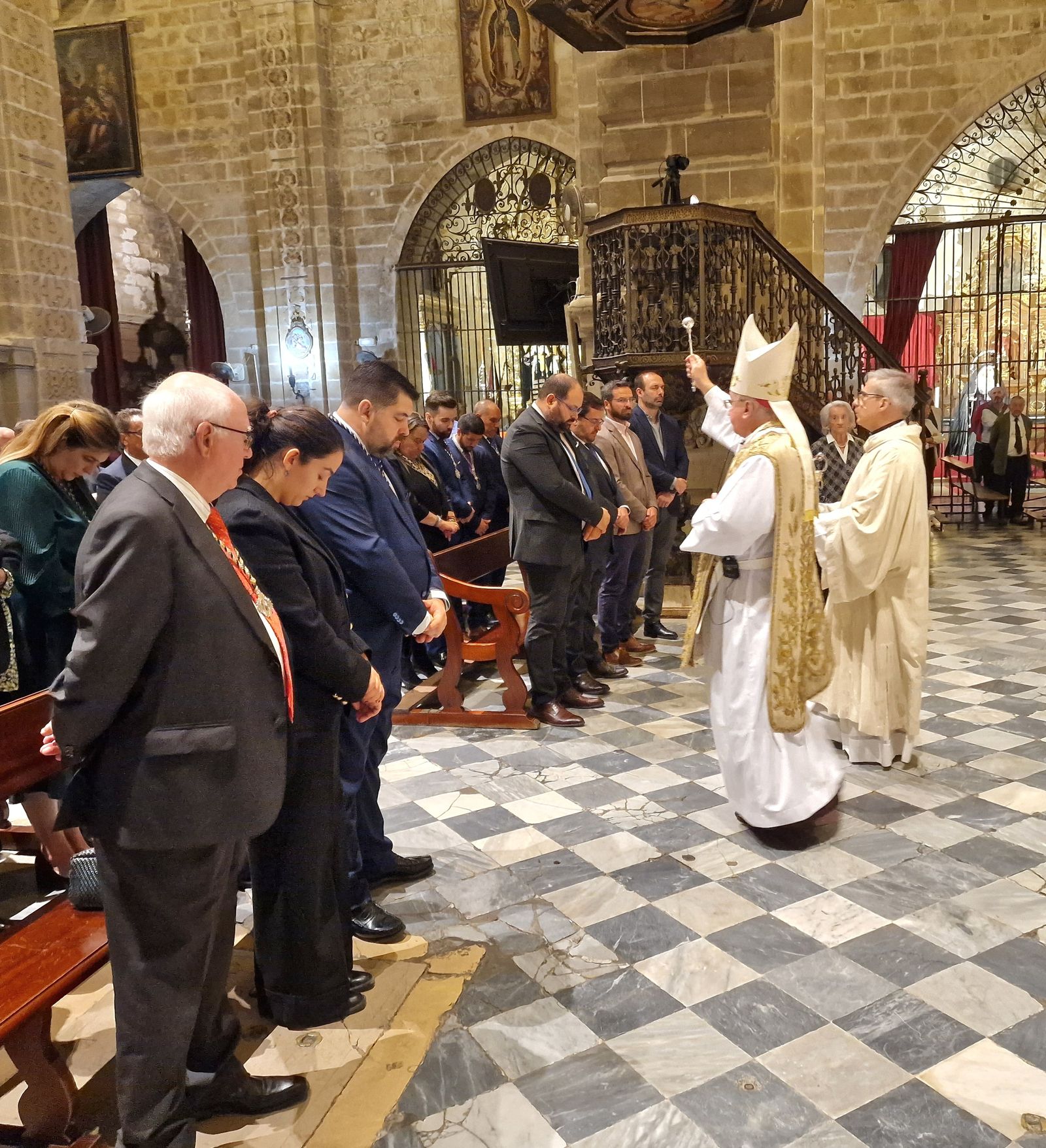 El obispo José Rico Pavés, en un momento de la ceremonia.