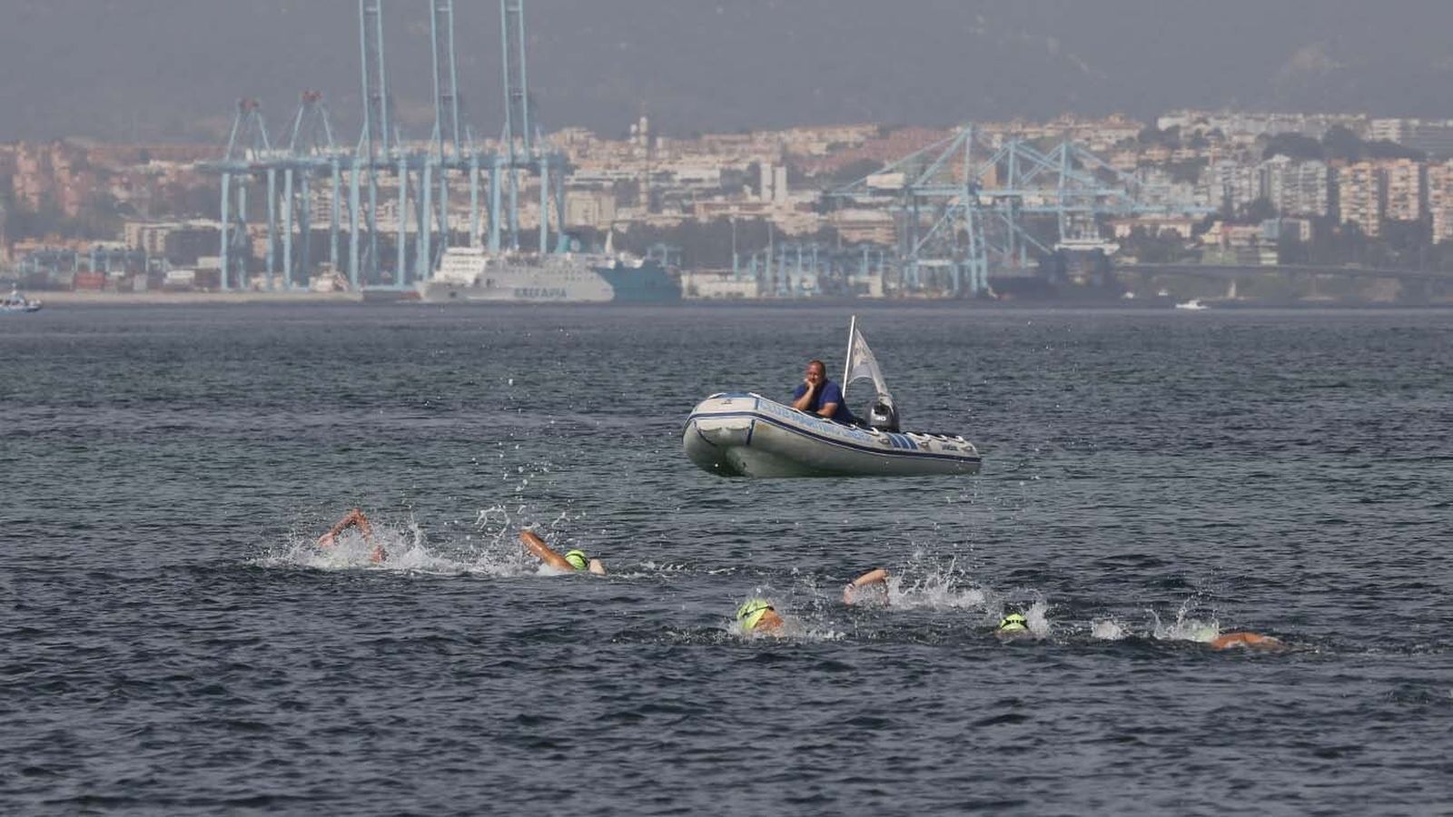 Las fotos de la IX Tragamillas solidaria de la Línea