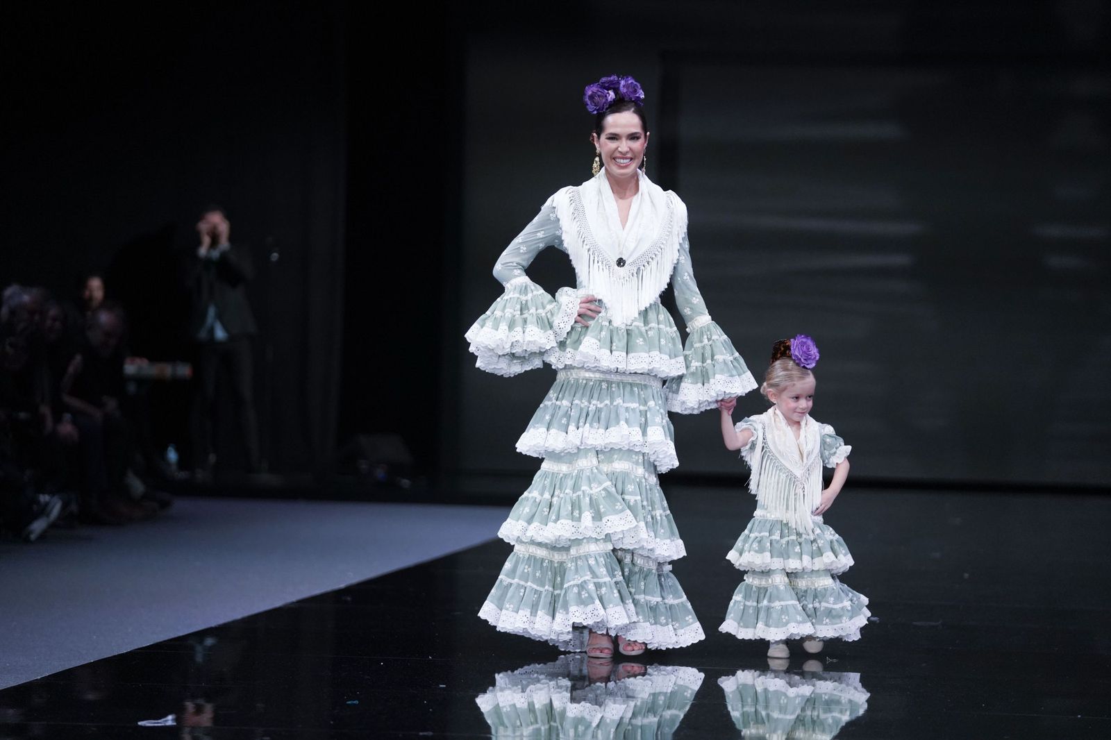 El desfile de Diseño Hermanas Serrano en SIMOF 2026, todas las fotos