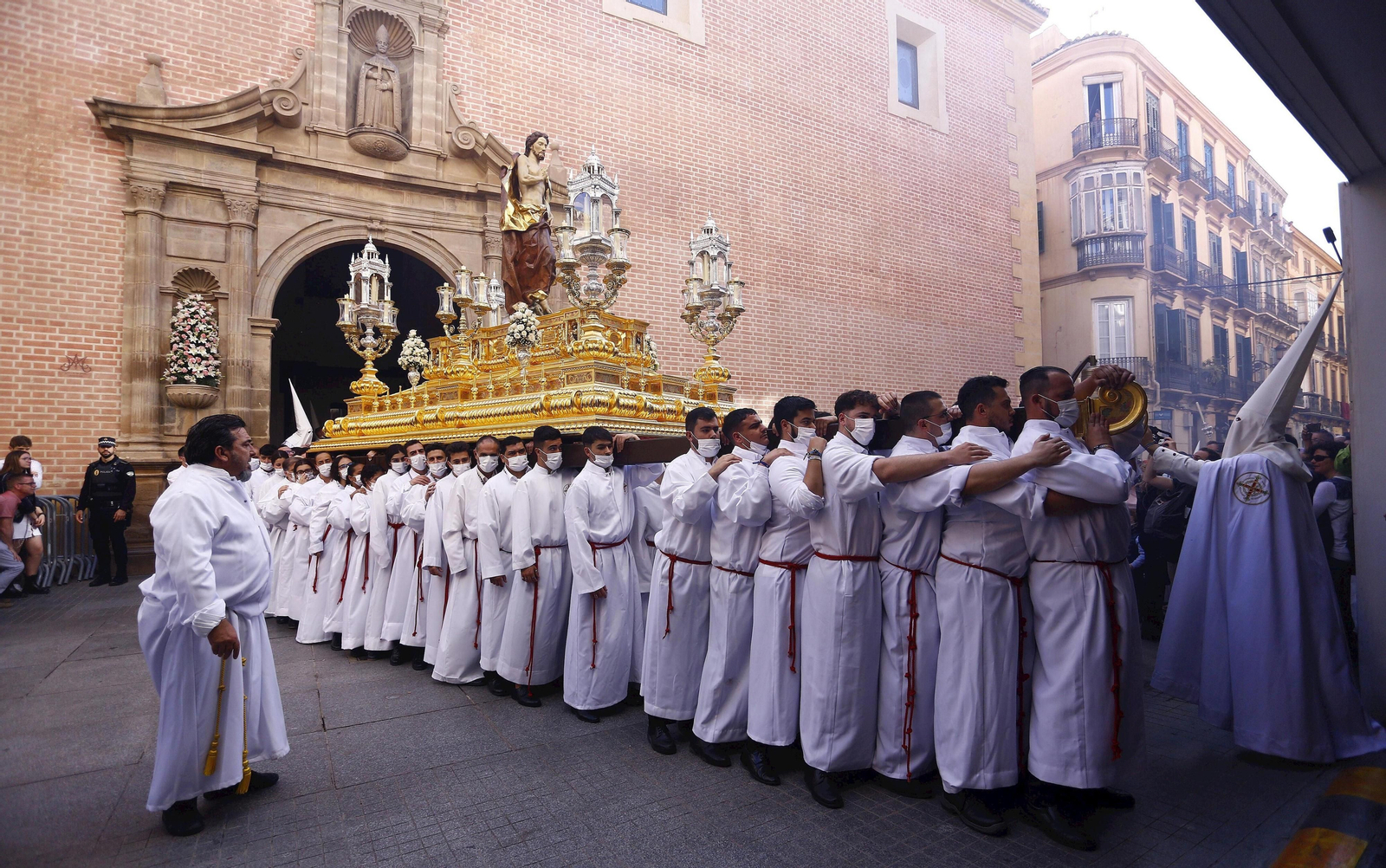 Las fotos del Domingo de Resurrección en Málaga Las fotos del Domingo de Resurrección en Málaga