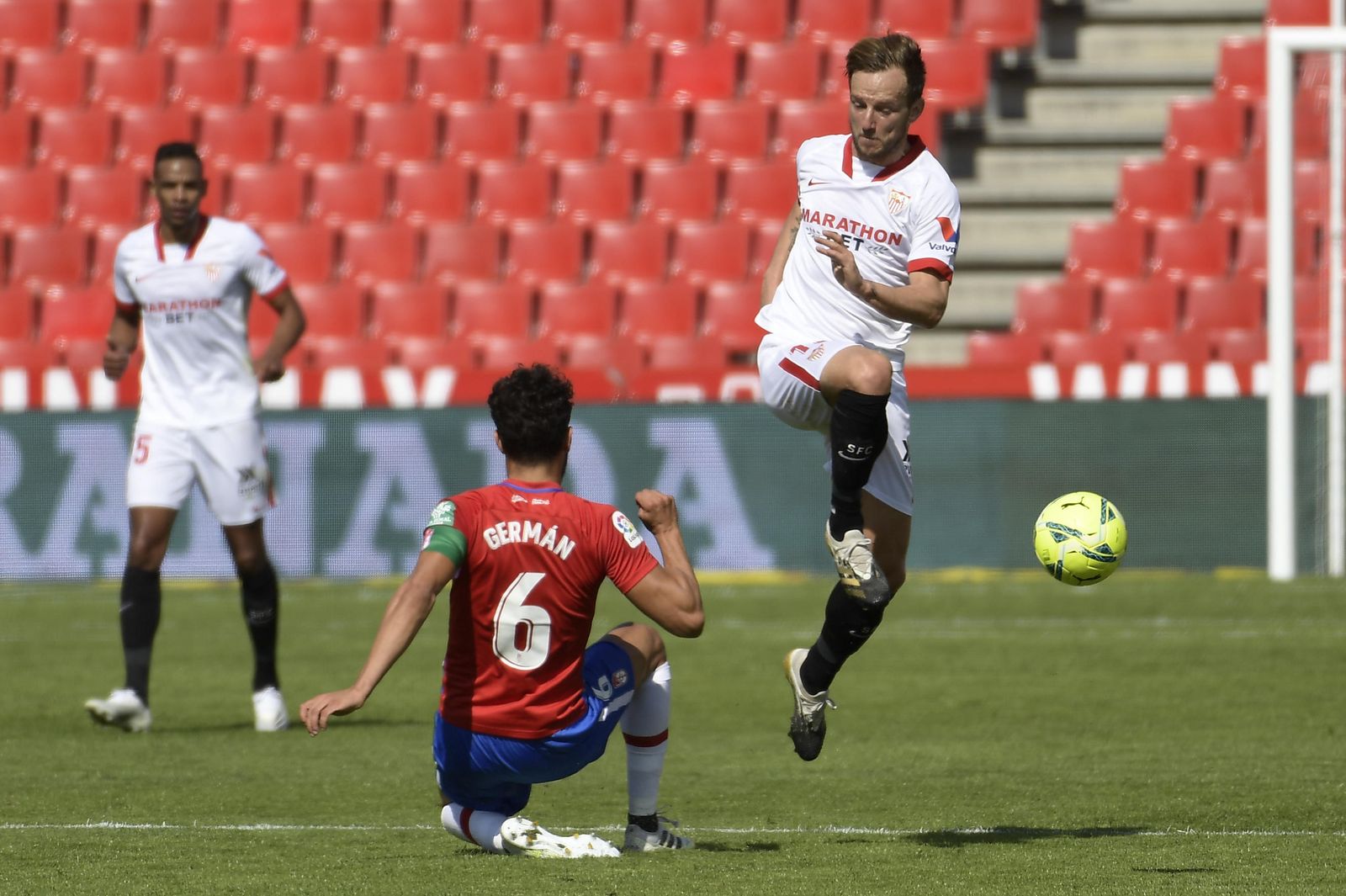 El Granada-Sevilla, en imágenes
