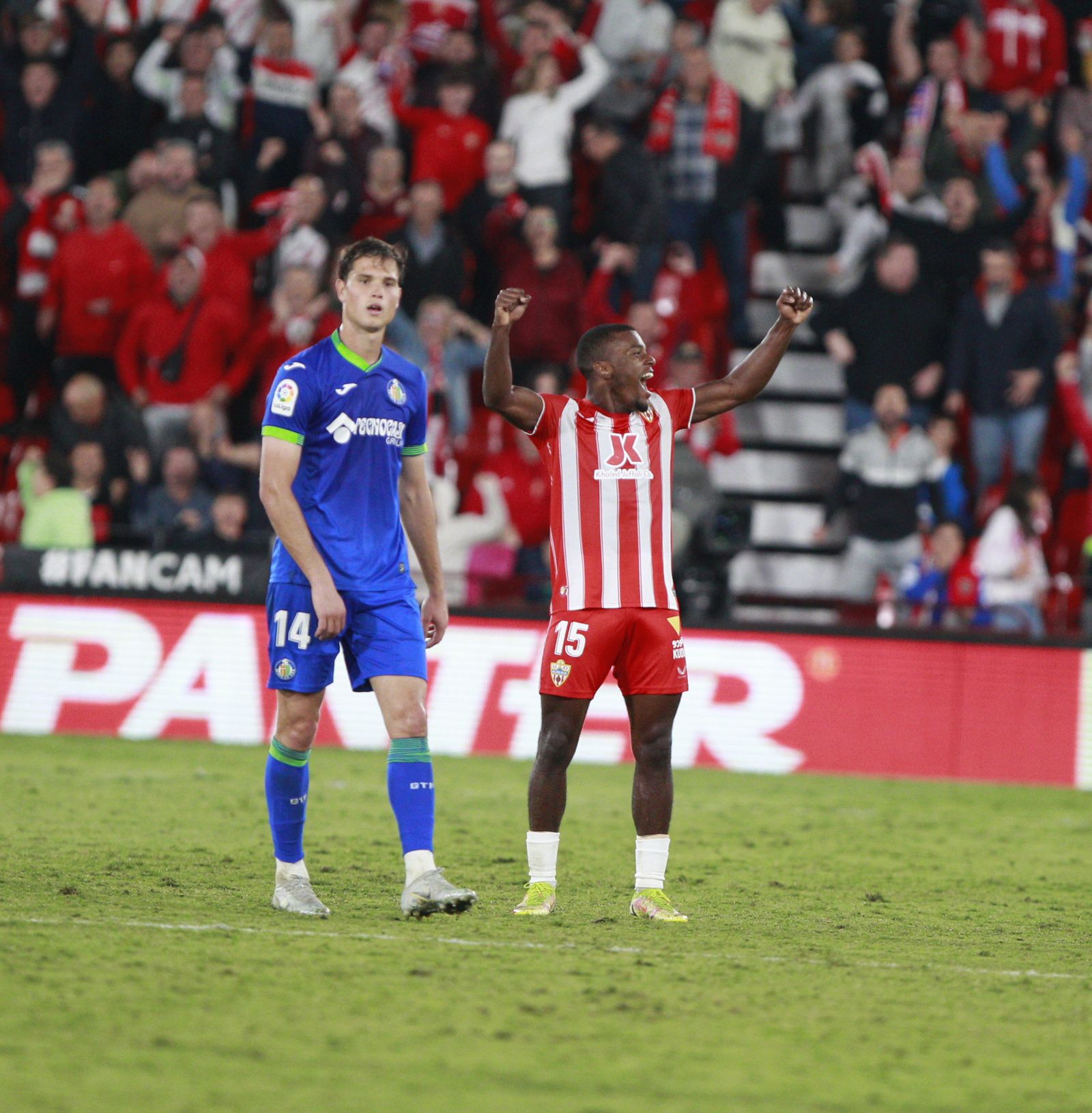 Imágenes del partido de fútbol U.D. Almería-Getafe C.F.
