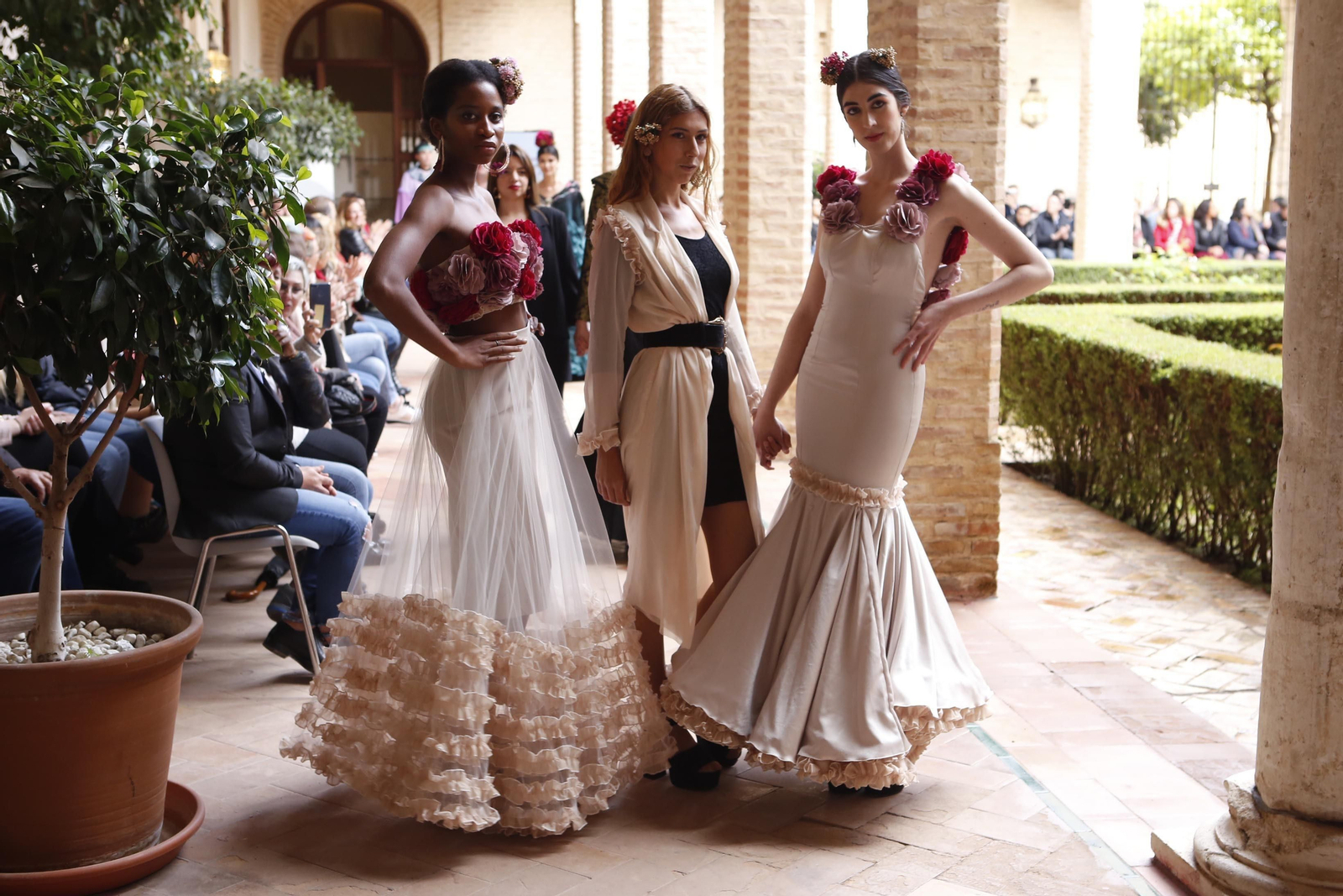 Pasarela Wappíssima 2019, fotos del sexto desfile colectivo de alumnos de ESSDM. Belén Rodríguez Piedras junto a sus diseños.