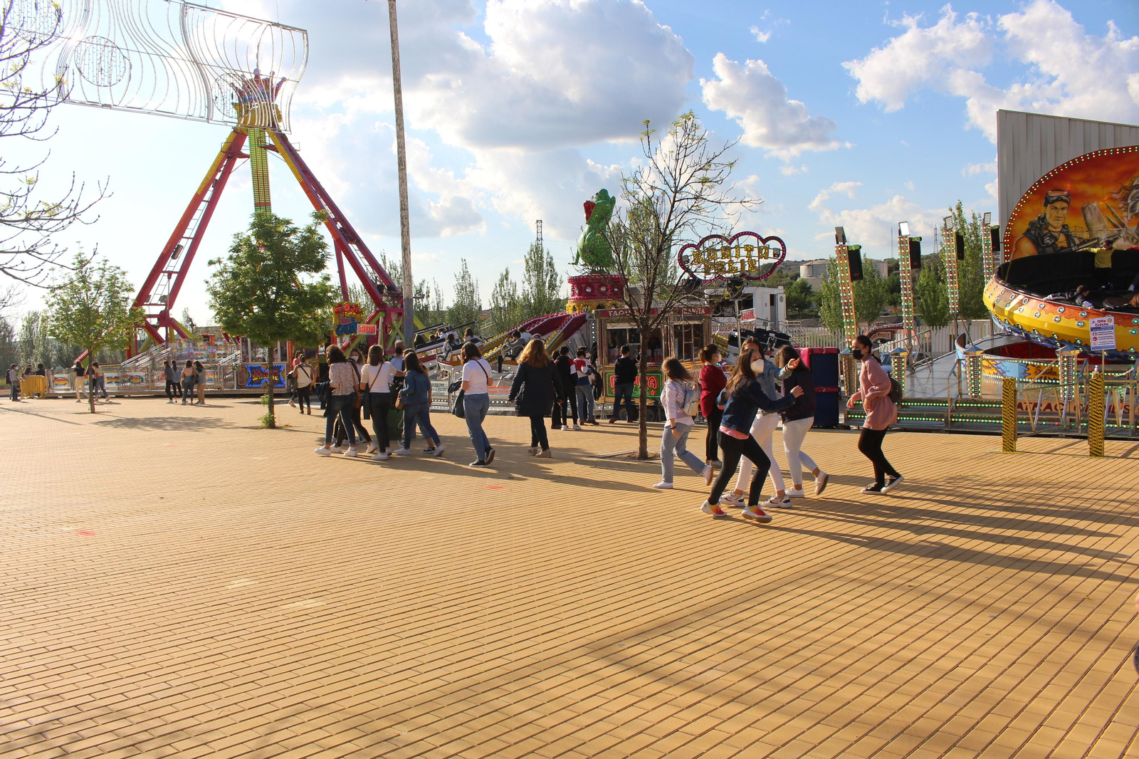 La Feria de la Primavera de Lucena, en fotografías