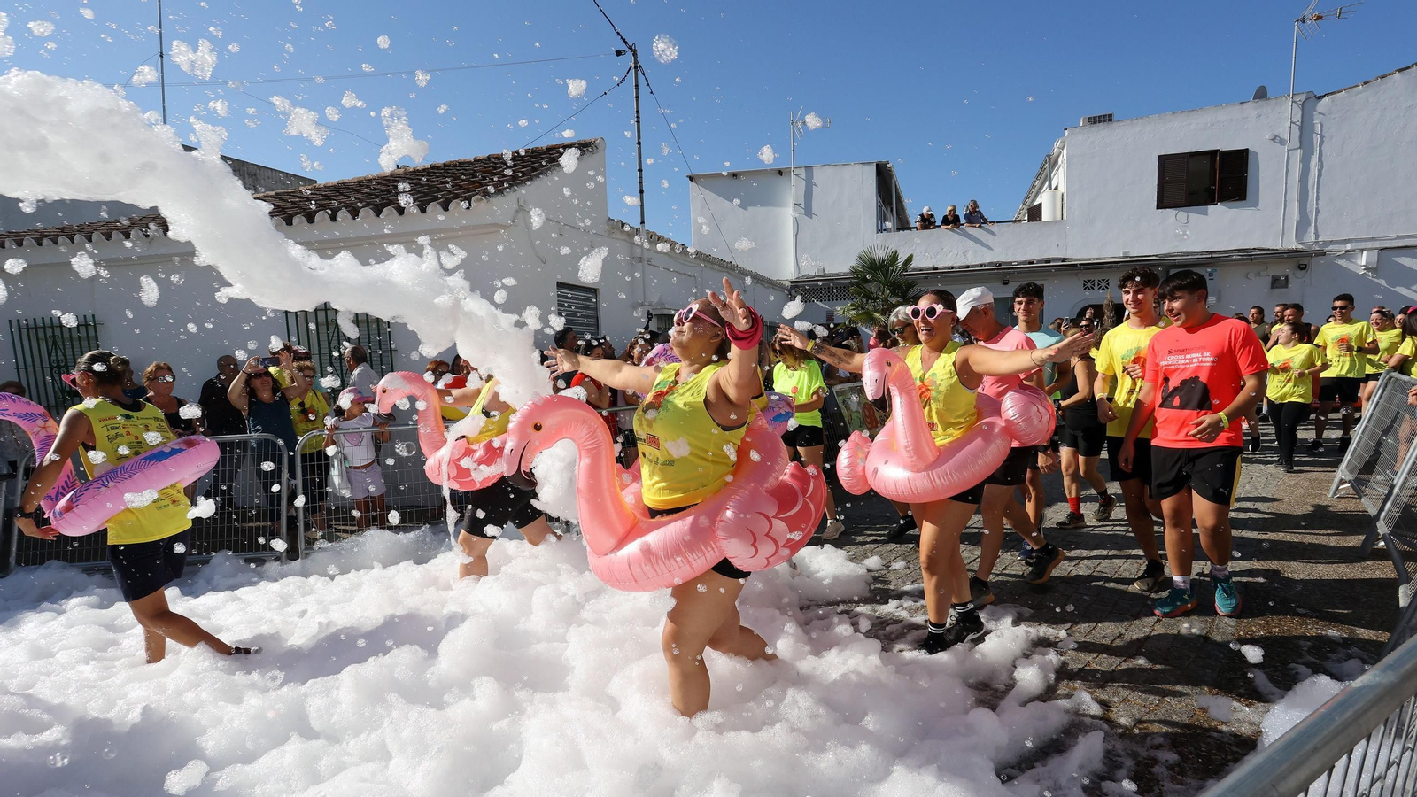 Búscate en la VII Carrera del Barro en La Barca