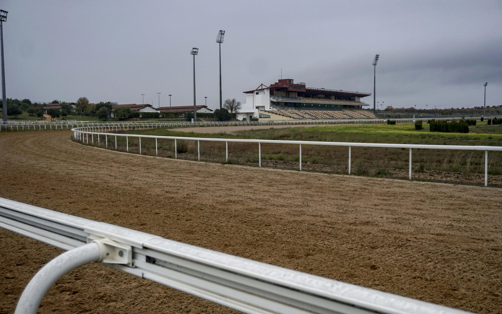 Las instalaciones del Gran Hipódromo de Andalucía, promovido por el Ayuntamiento de Dos Hermanas.